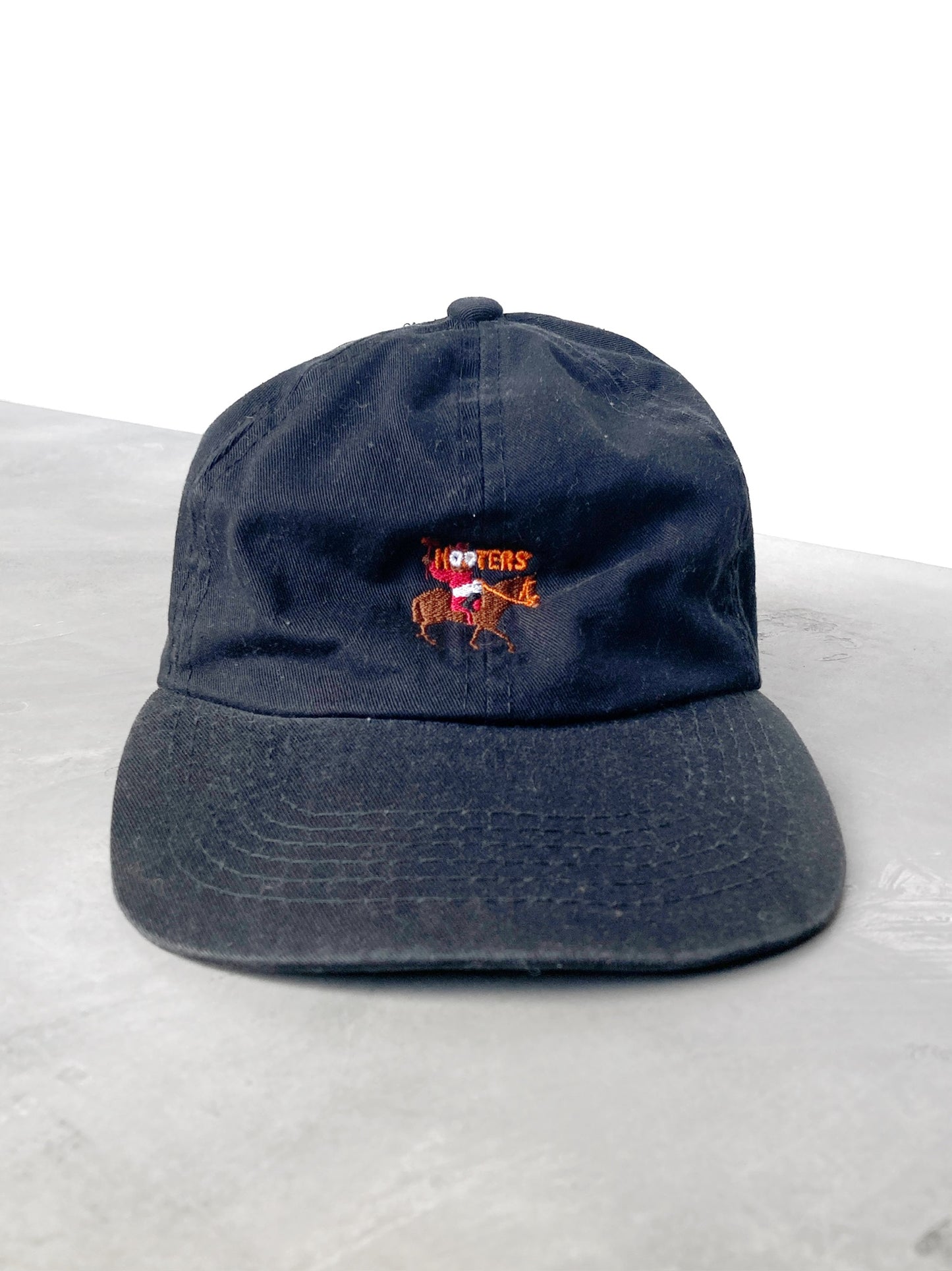 Irving, TX Hooters Hat 90's