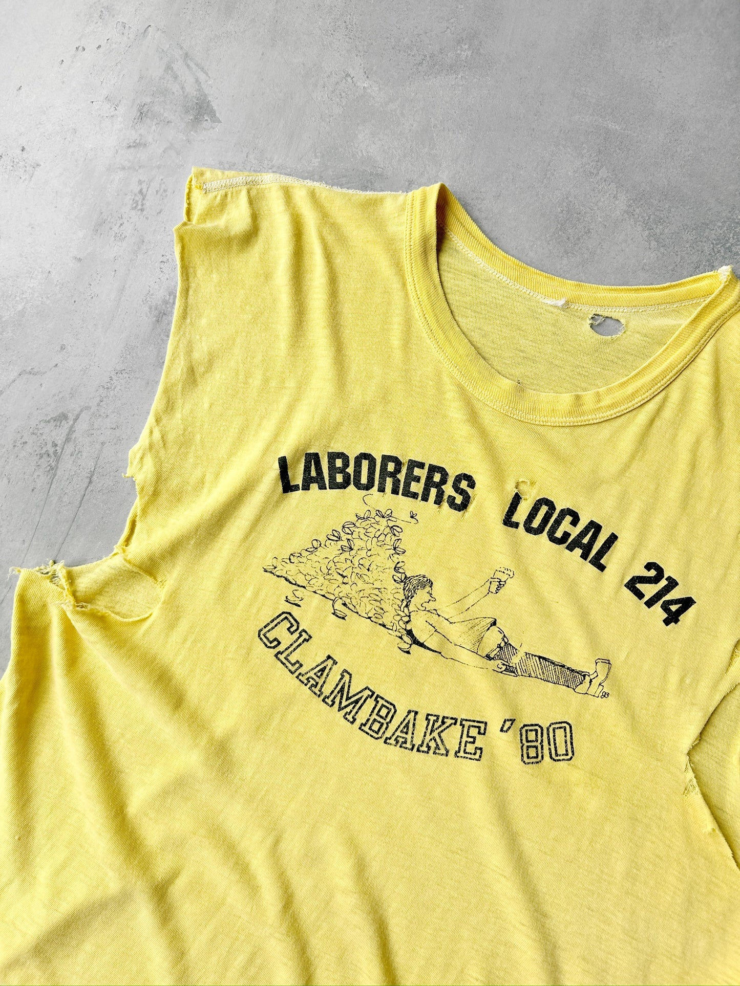 Labor Union Clambake T-Shirt '80 - Large
