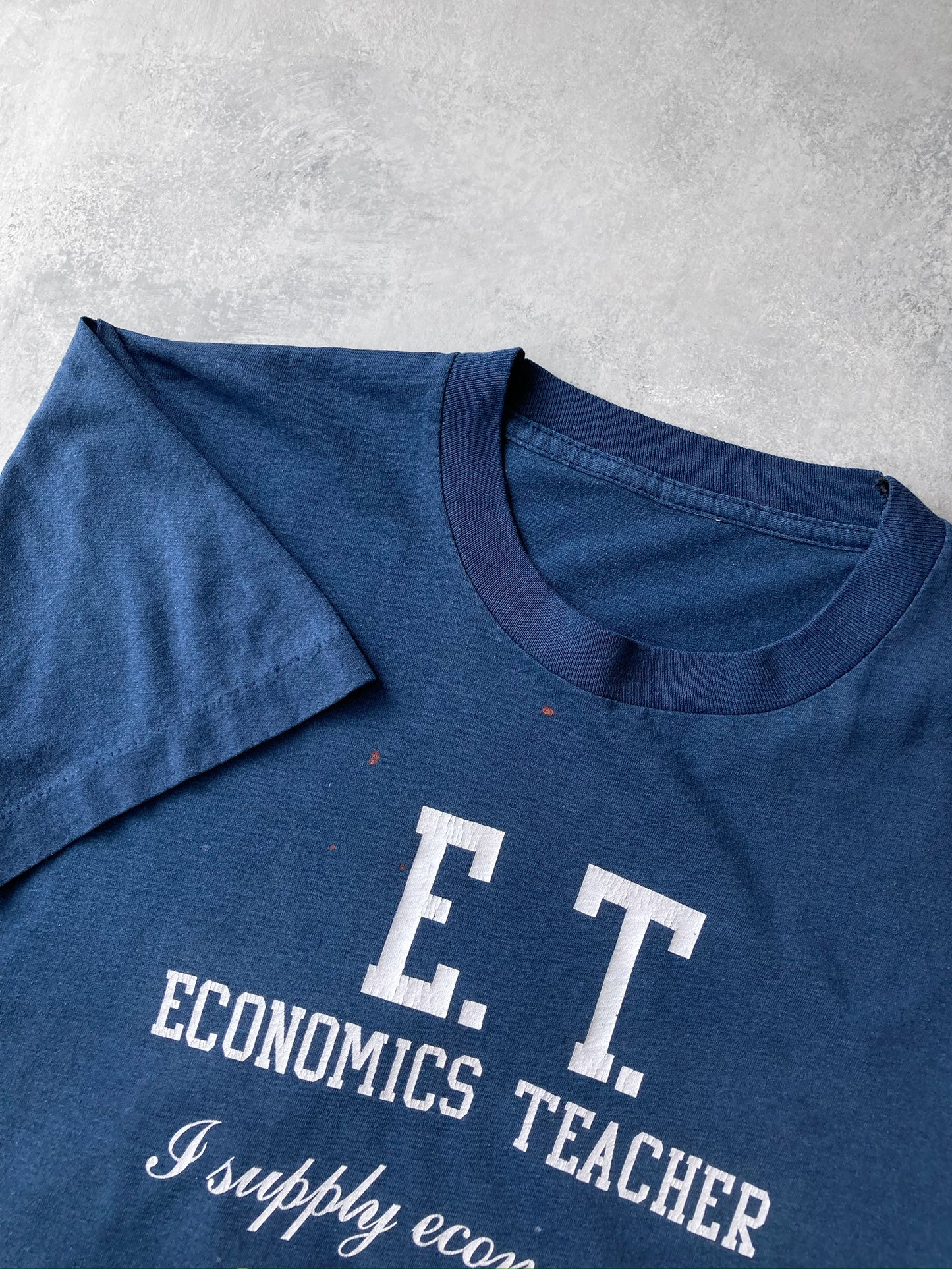 Rochester Economics T-Shirt 80's - Medium