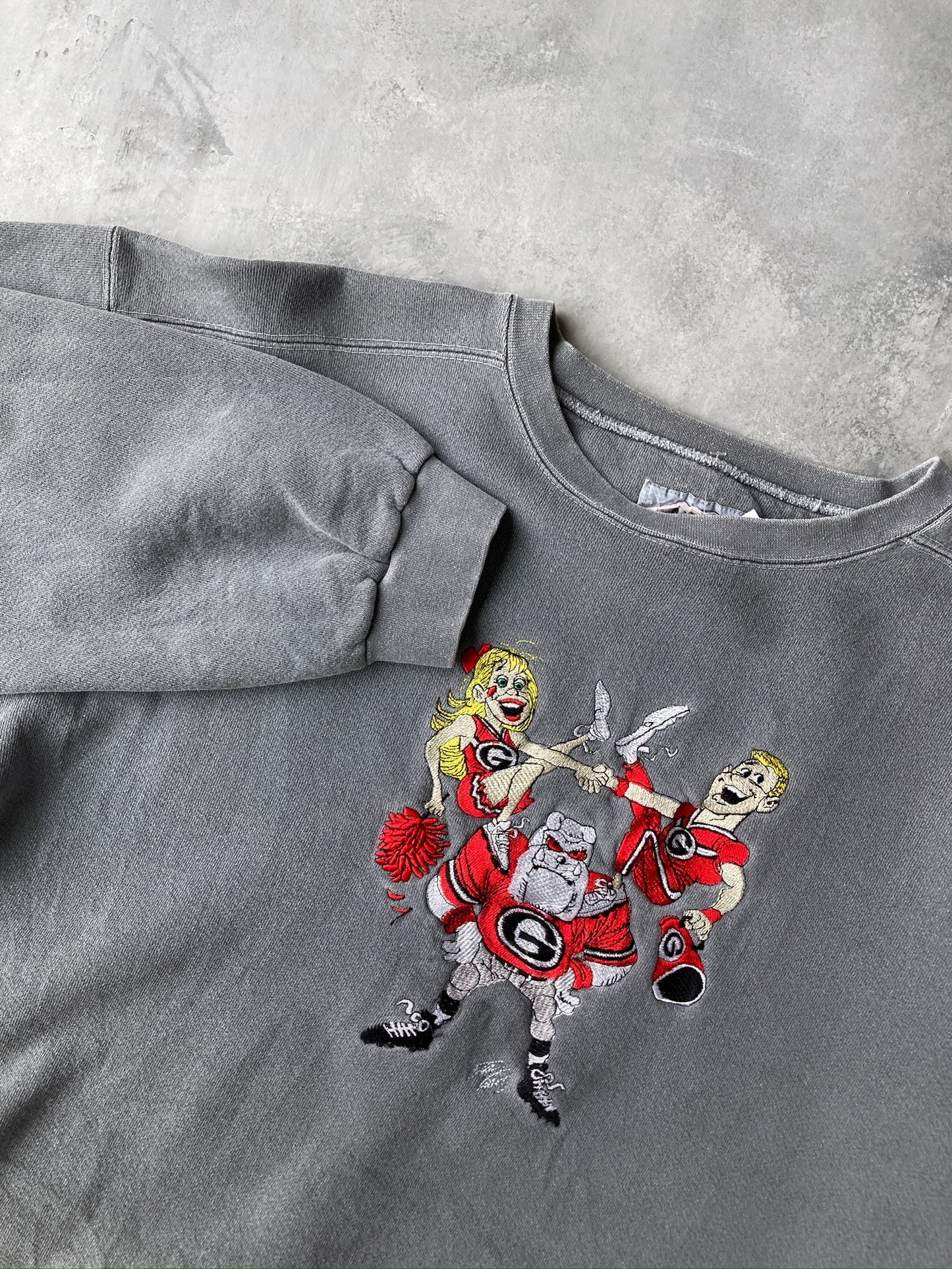 University of Georgia Cheerleading Sweatshirt '01 - XL