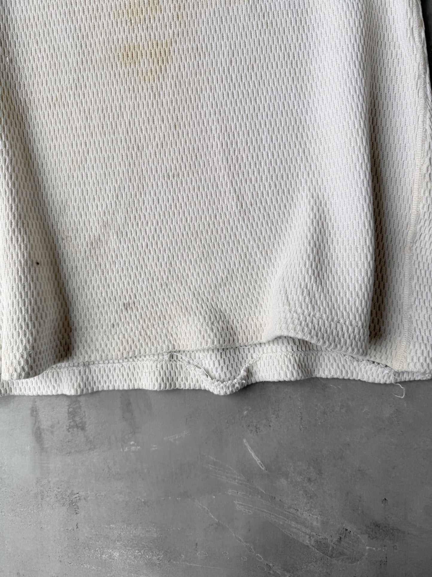 Thrashed Thermal Top 70's - Medium