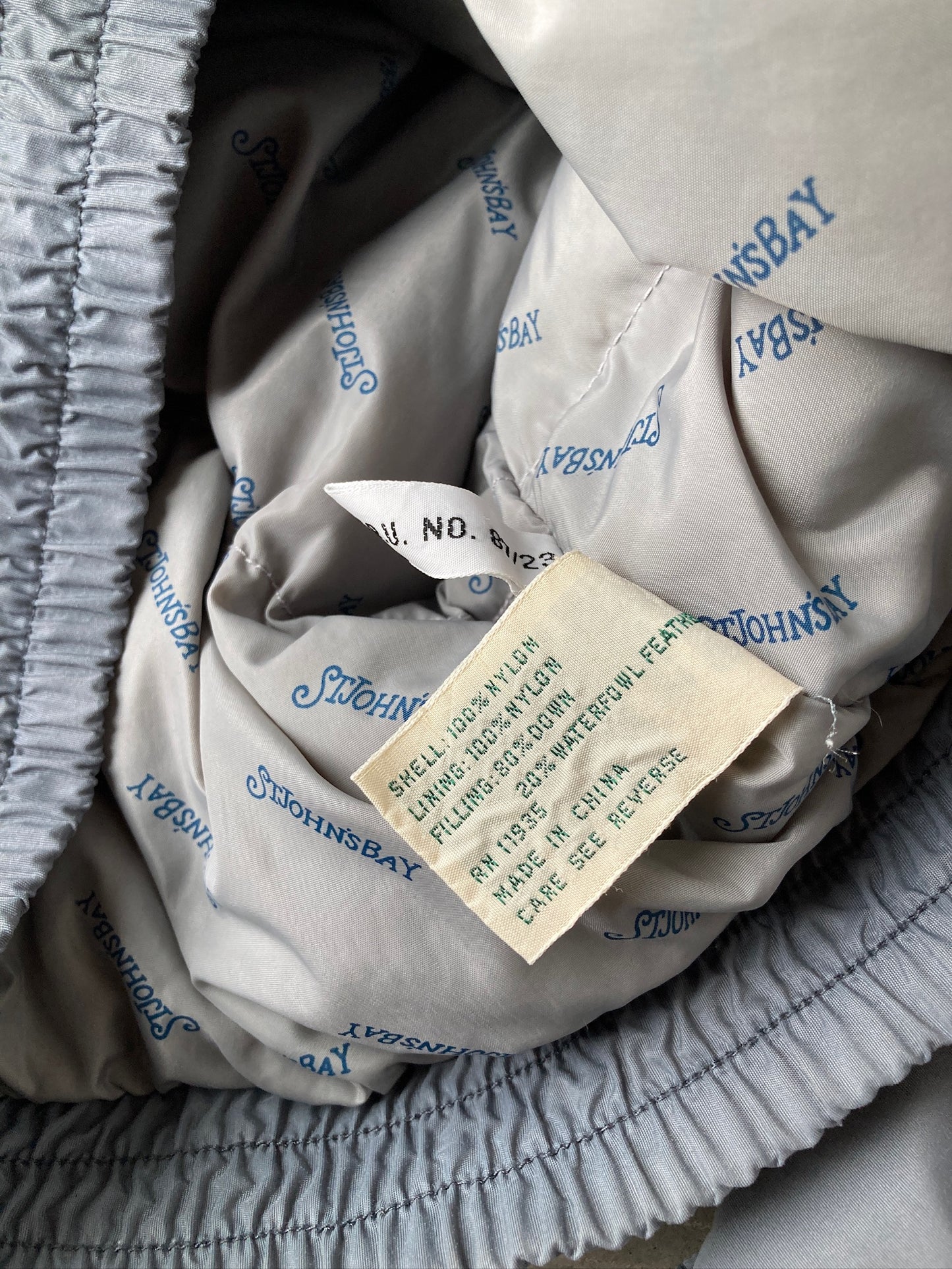 Gray Puffer Coat 00's - Medium