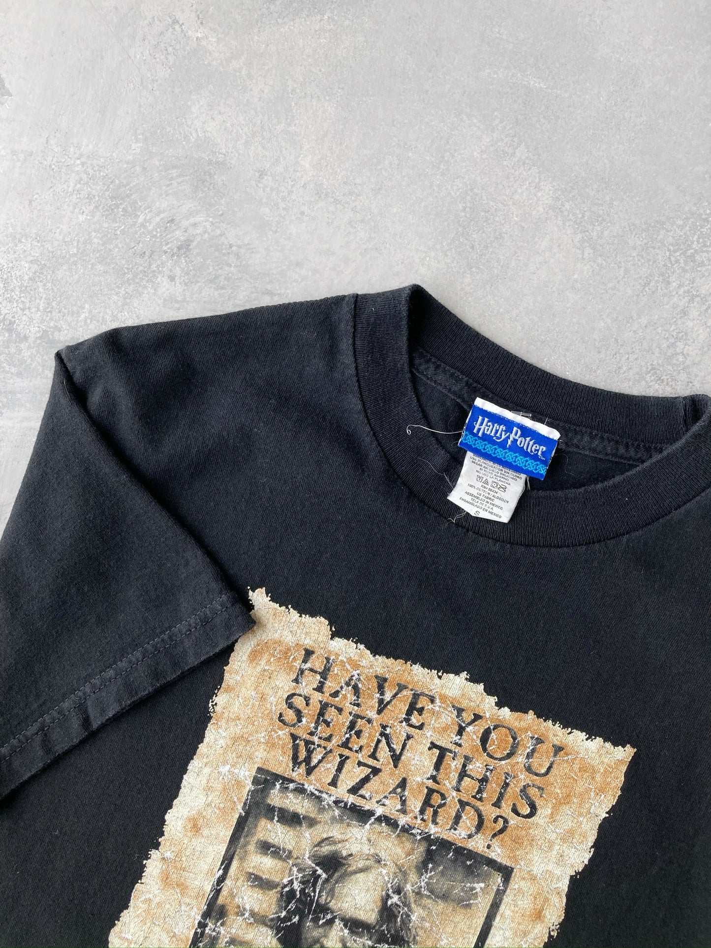 Harry Potter and the Prisoner of Azkaban T-Shirt '04 - Small