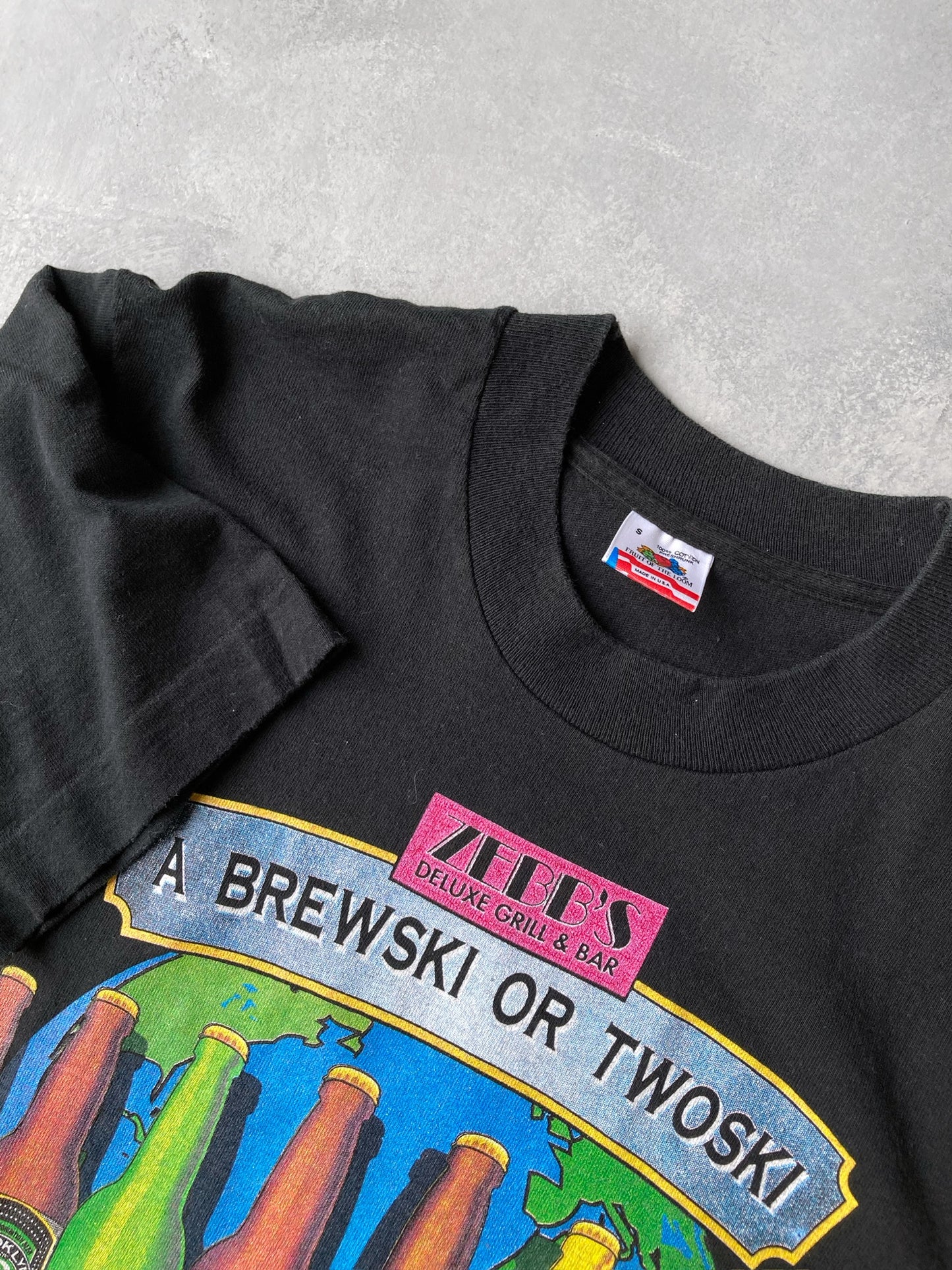Zebb's Bar and Grill T-shirt 90's - Small