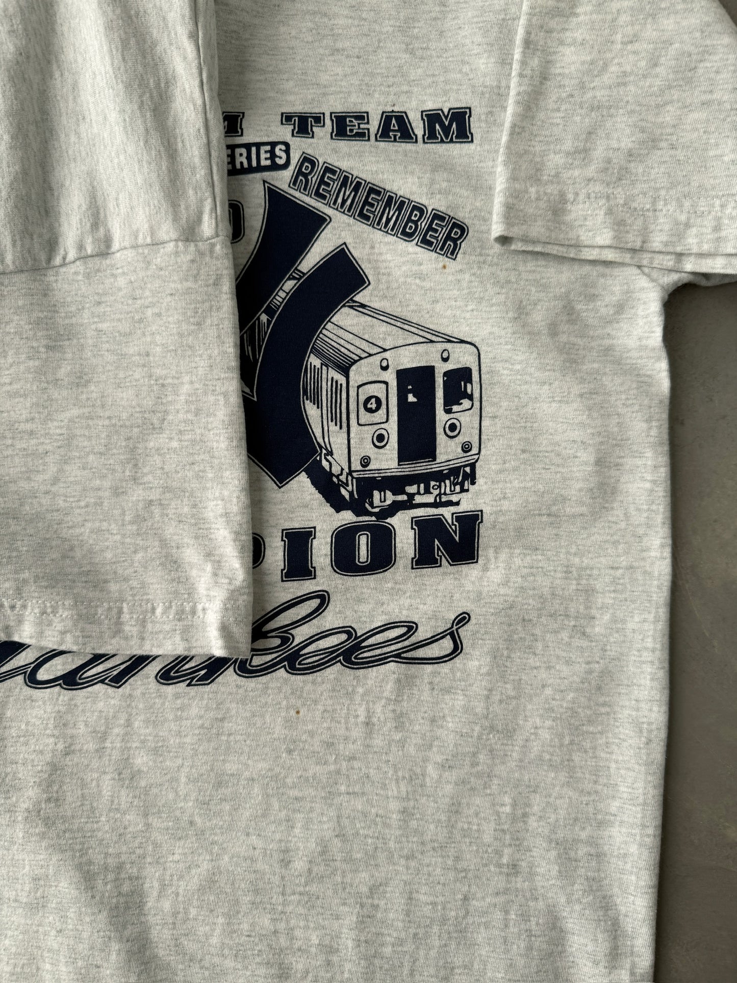New York Yankees T-Shirt ‘00 - Small