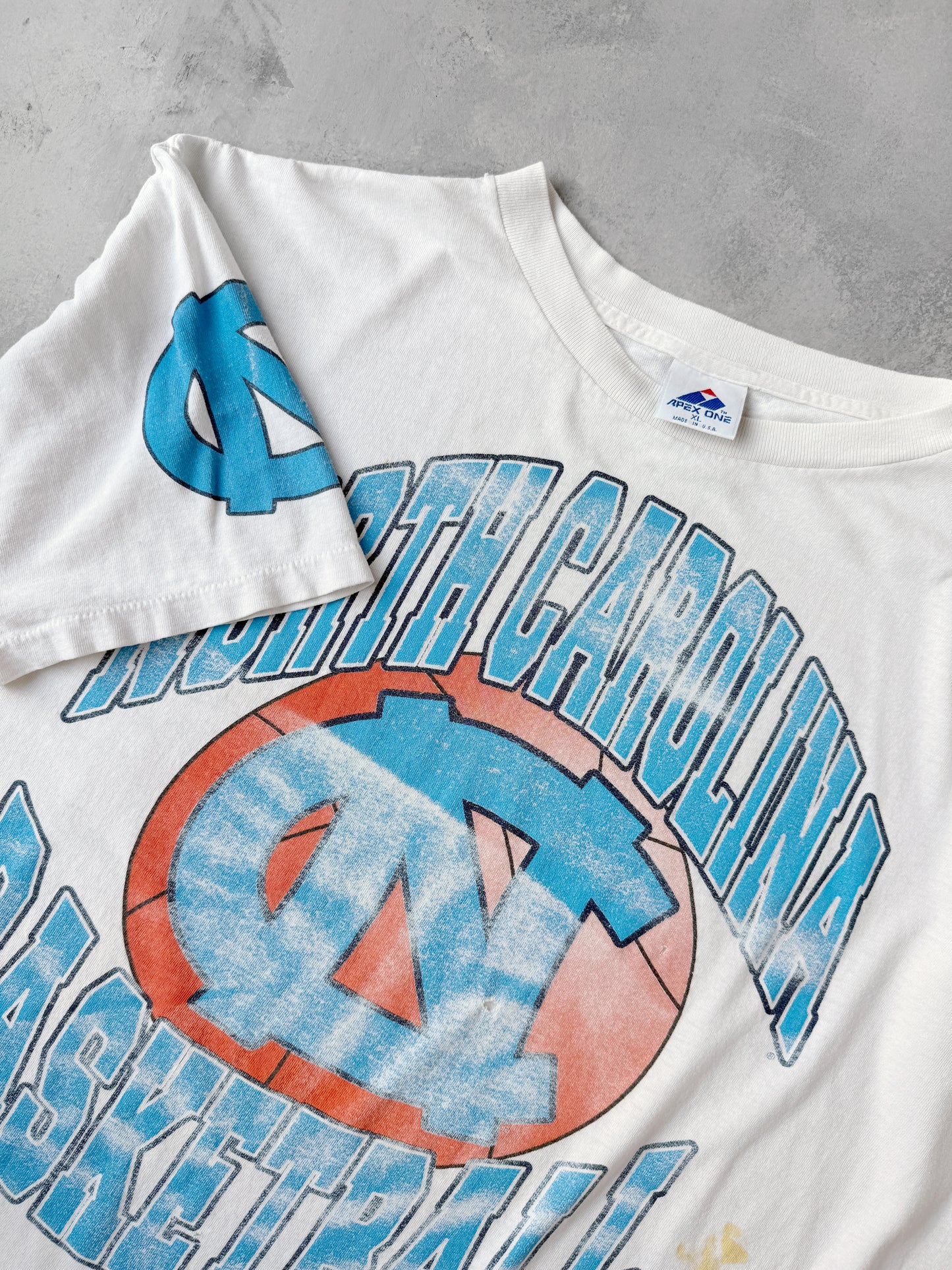 UNC Basketball T-Shirt 90's - XL