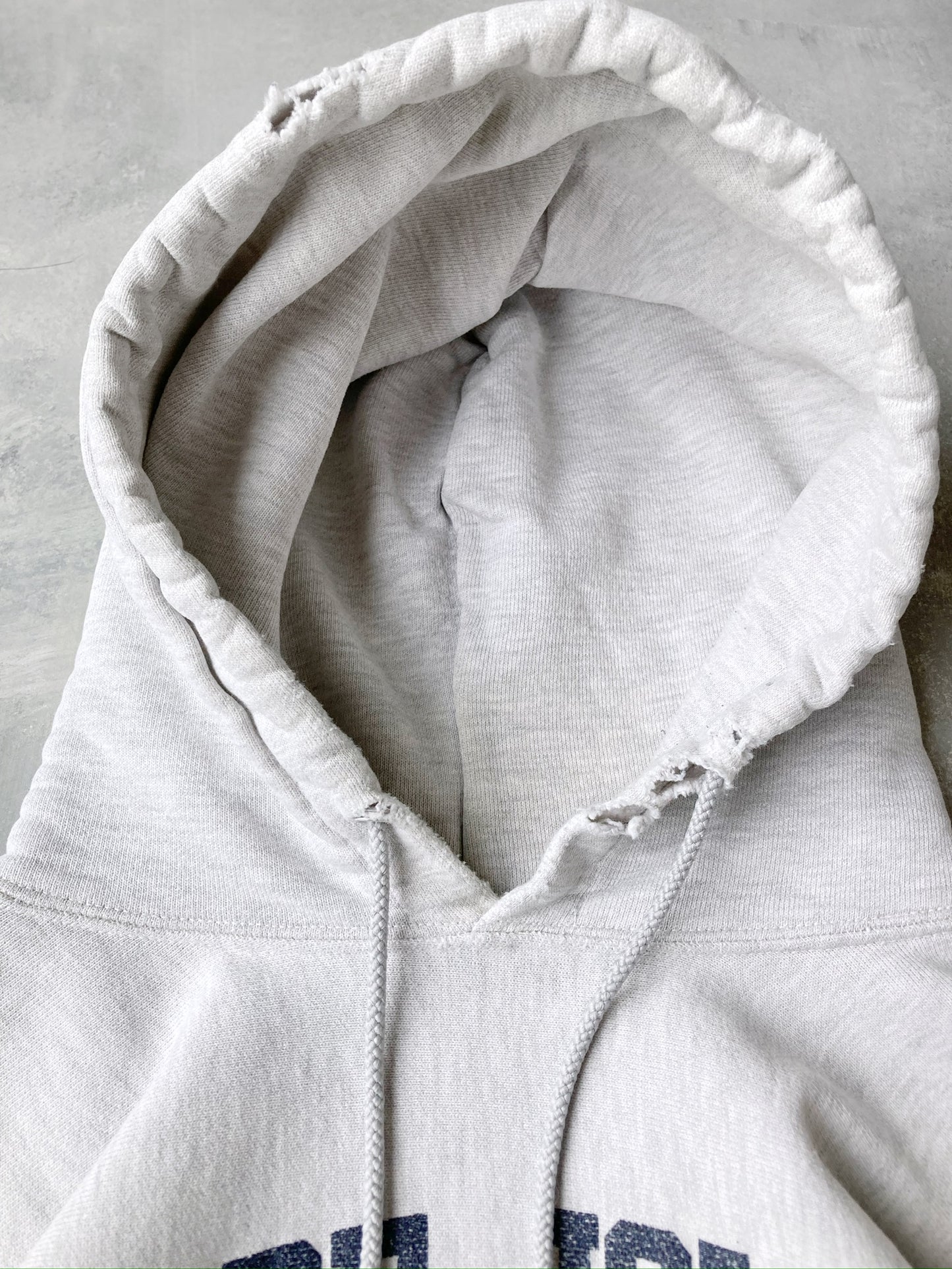 Thrashed Rhode Island Hoodie 00's - Large