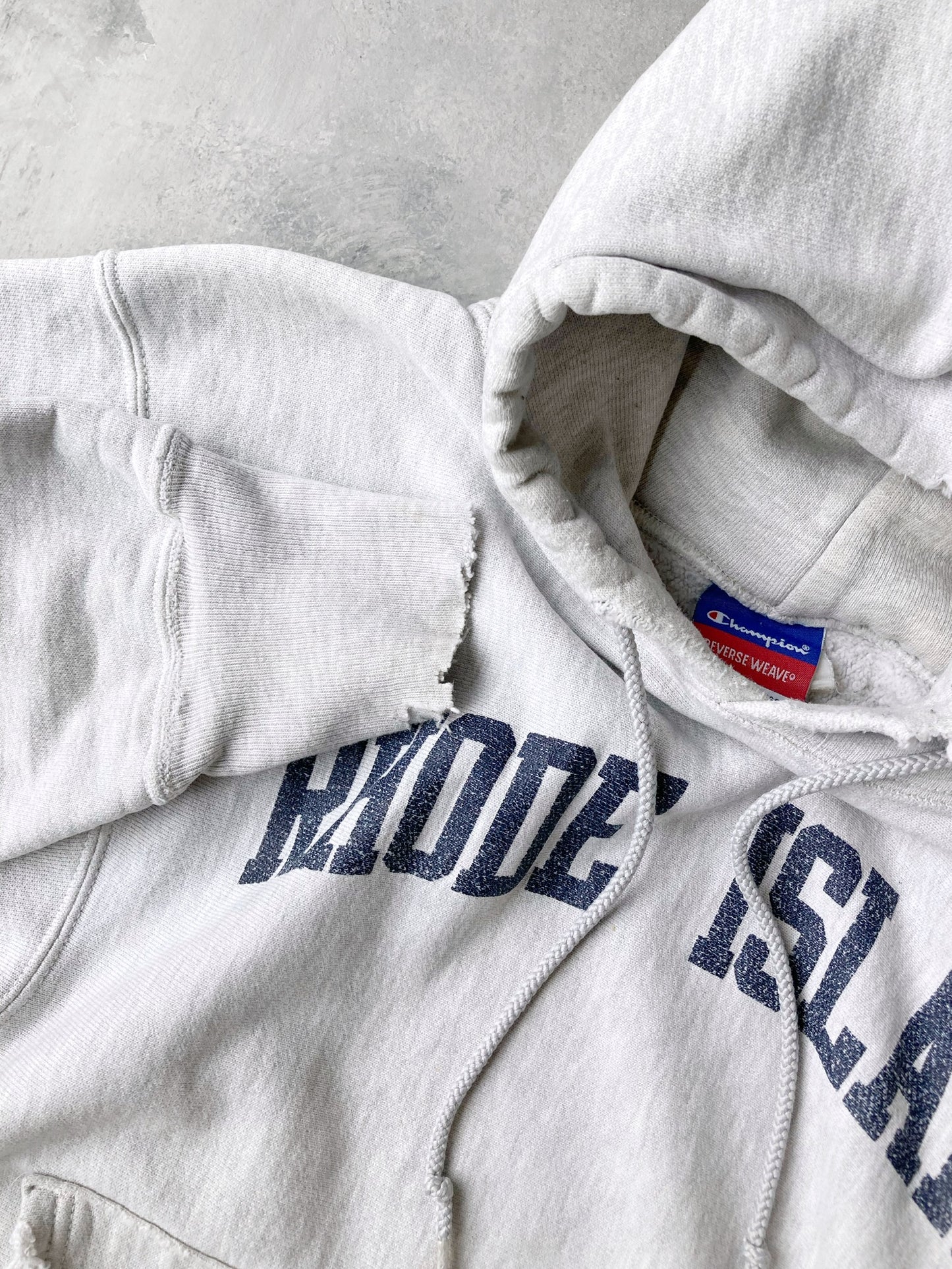 Thrashed Rhode Island Hoodie 00's - Large