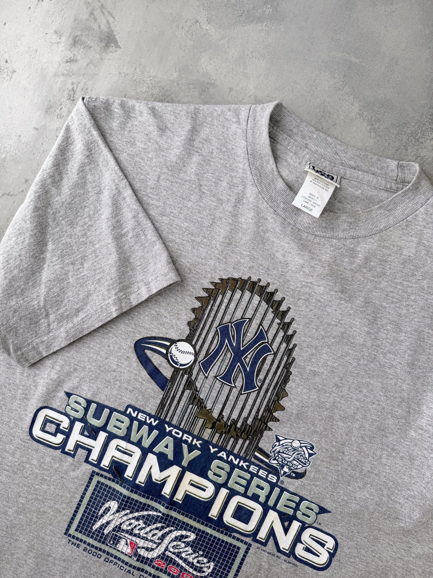 New York Yankees Subway Series T-Shirt '00 - Large