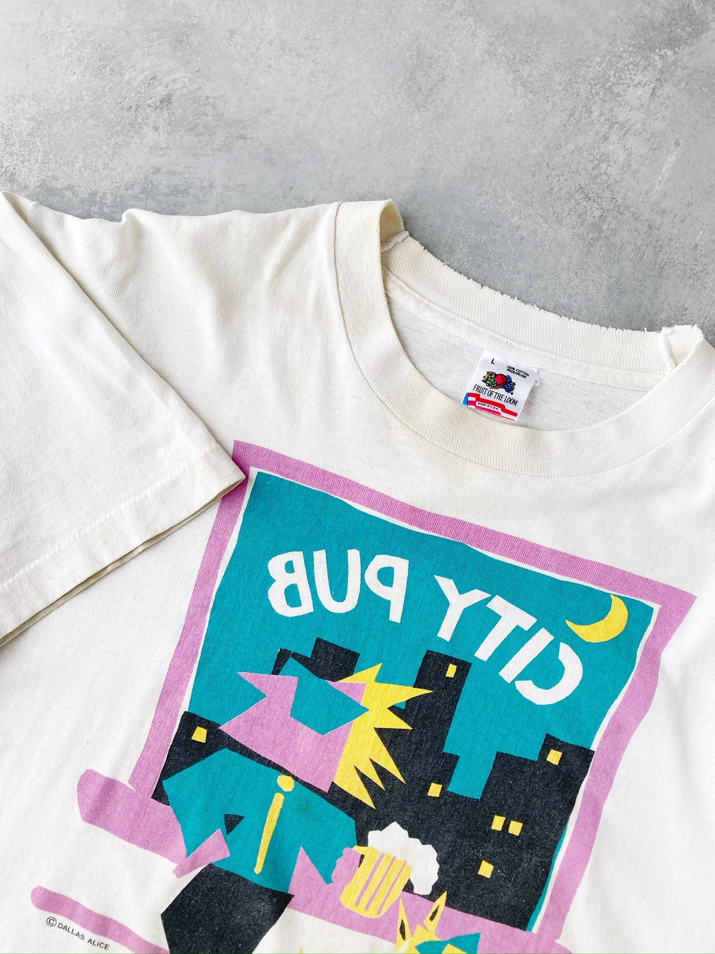 City Pub Atlanta T-Shirt 90's - Large