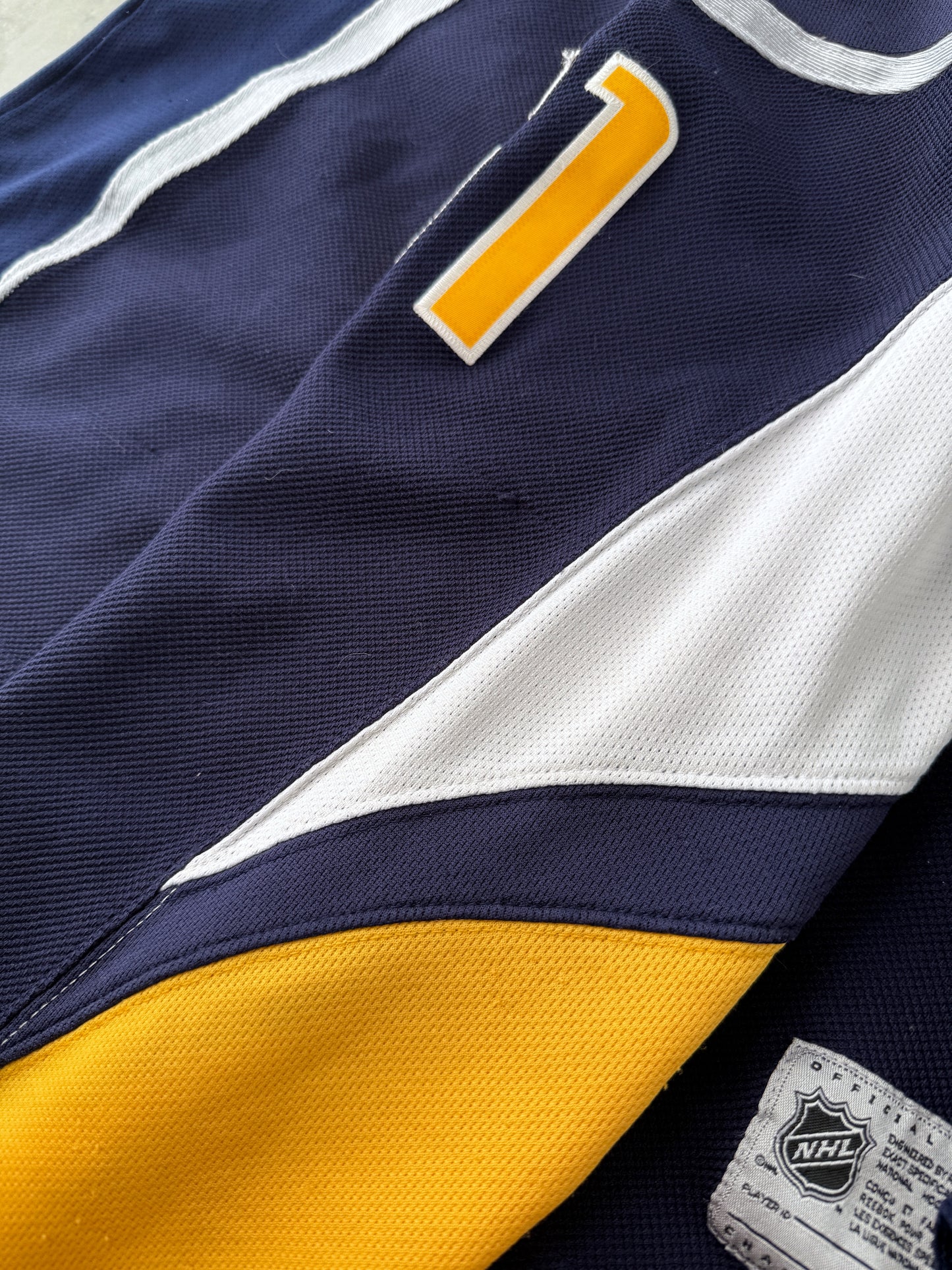 Buffalo Sabres Jersey - Large