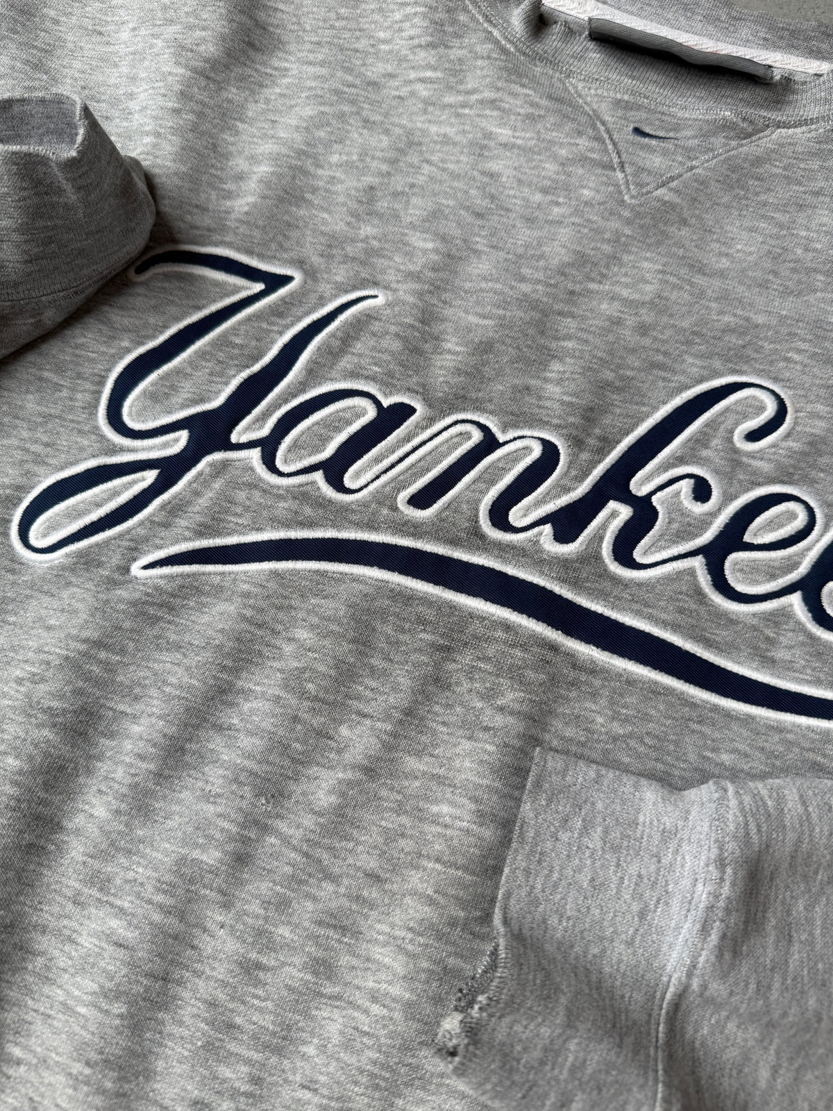 Distressed Nike New York Yankees Sweatshirt Y2K - XL