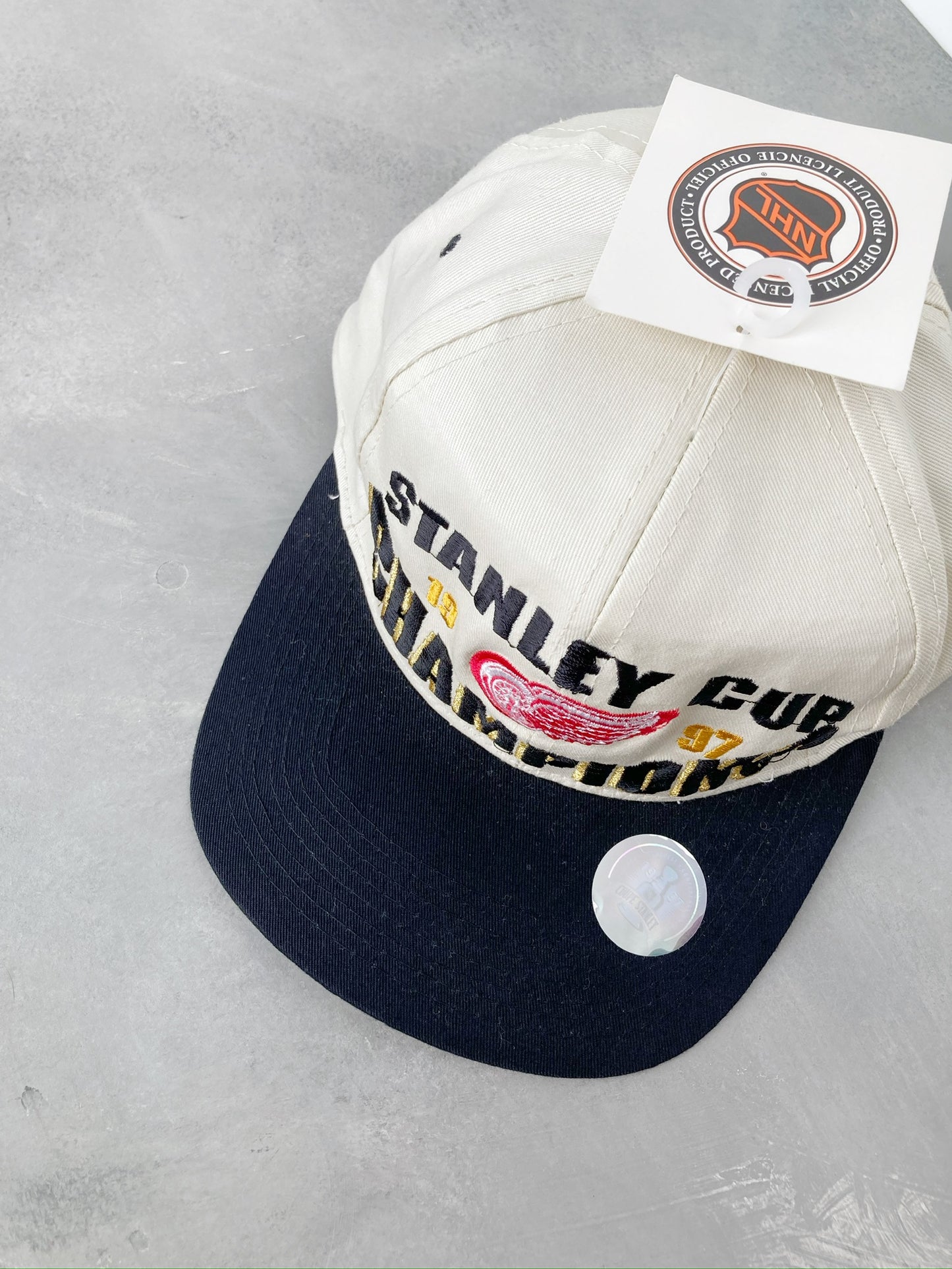 Detroit Red Wings Hat '97