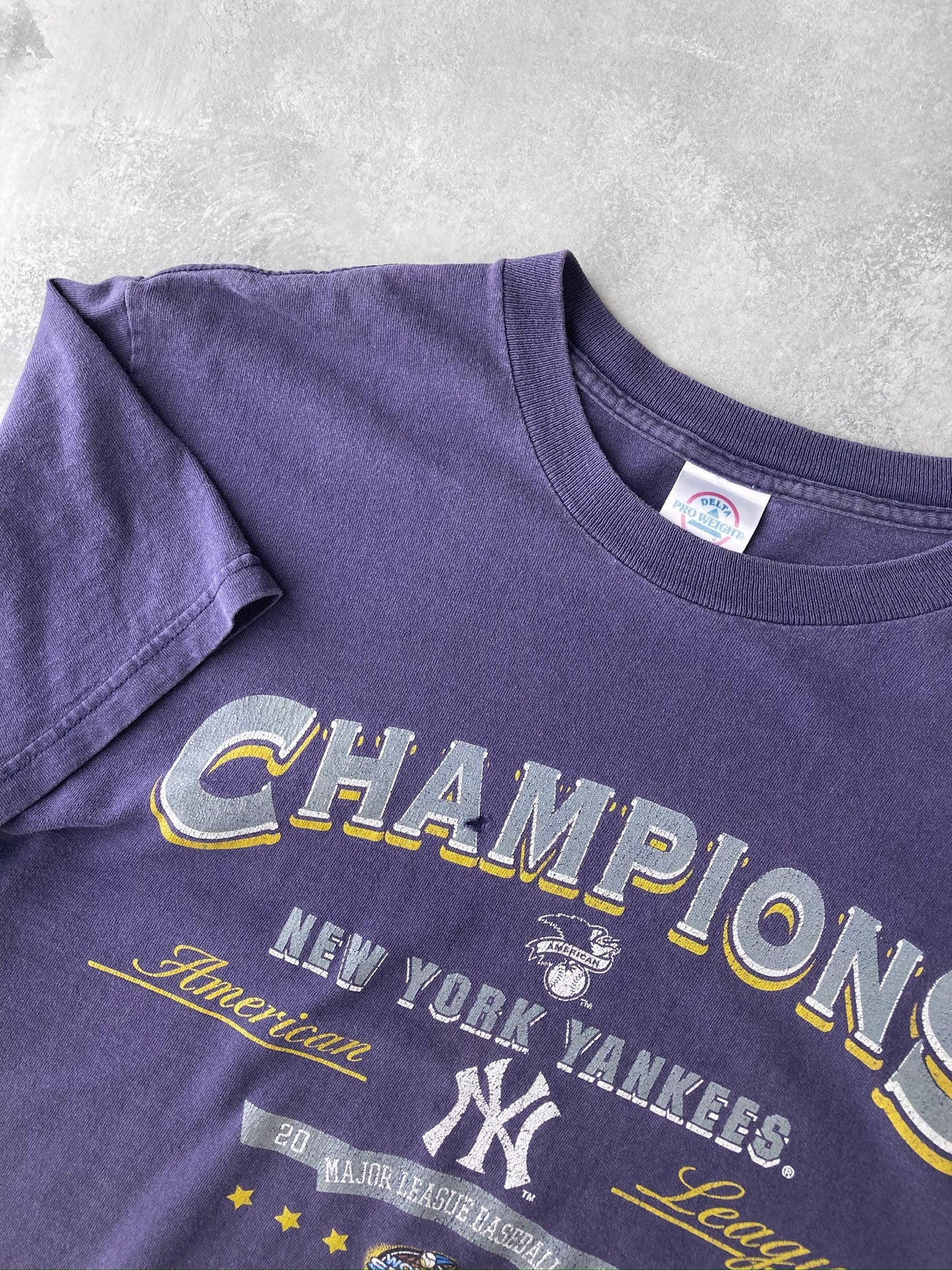 New York Yankees T-Shirt '03 - Medium