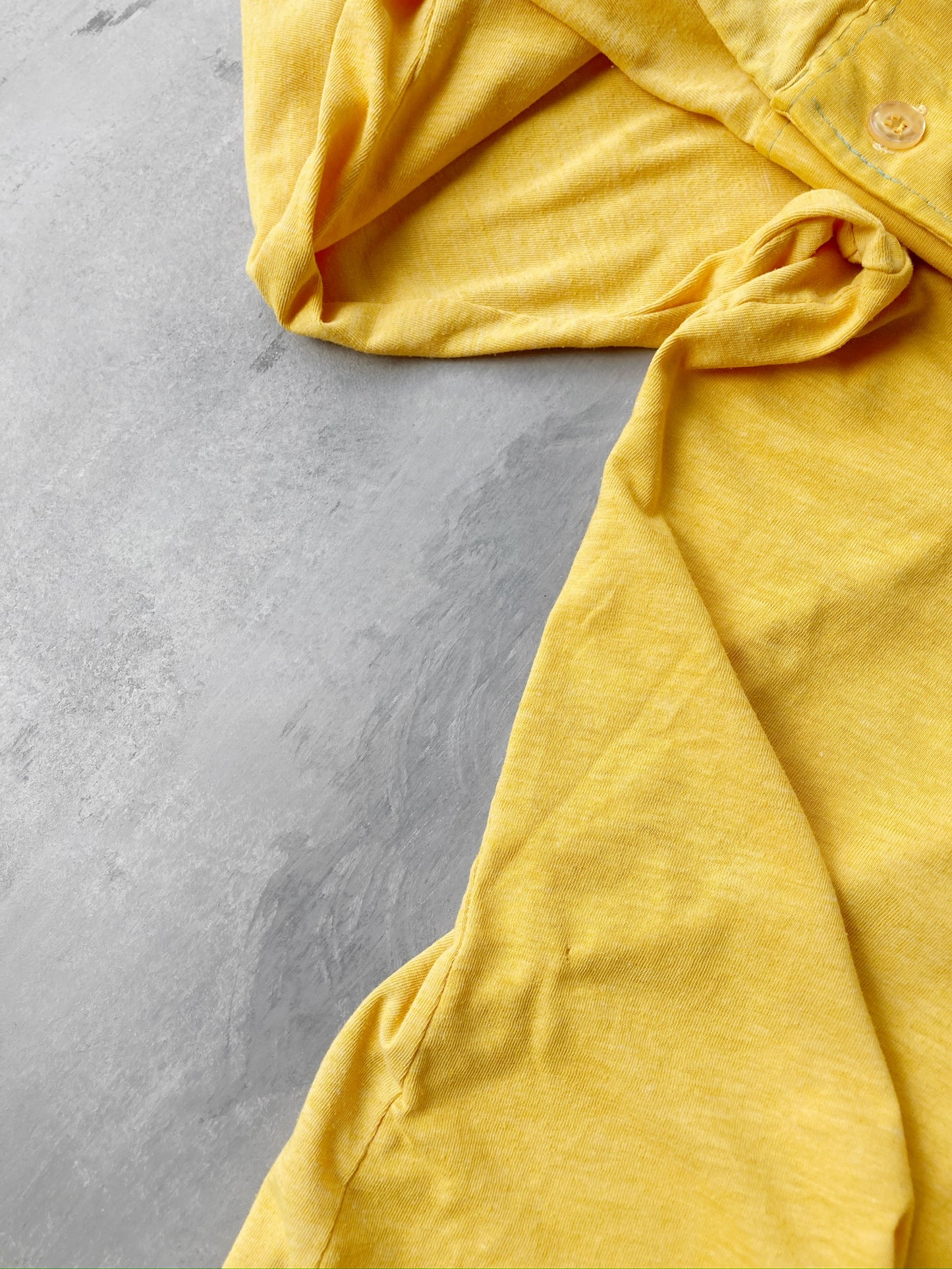 Pointed Collar Yellow Shirt 70's - Medium / Large