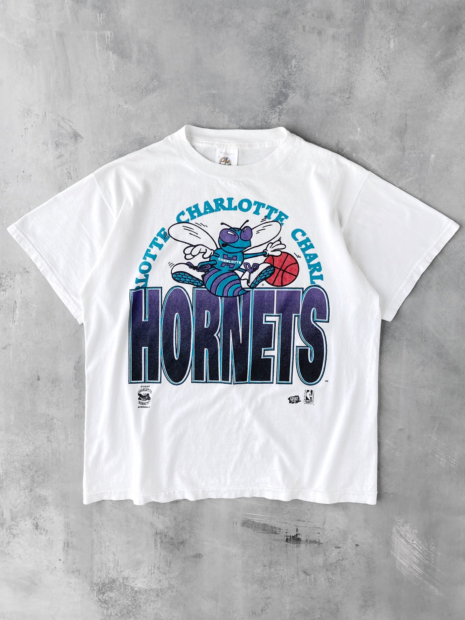 Charlotte Hornets T-Shirt 90's - Large – Lot 1 Vintage