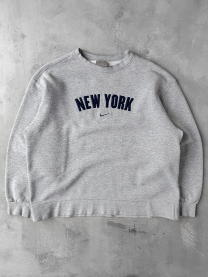 New York Yankees Nike Sweatshirt Y2K - Medium / Large