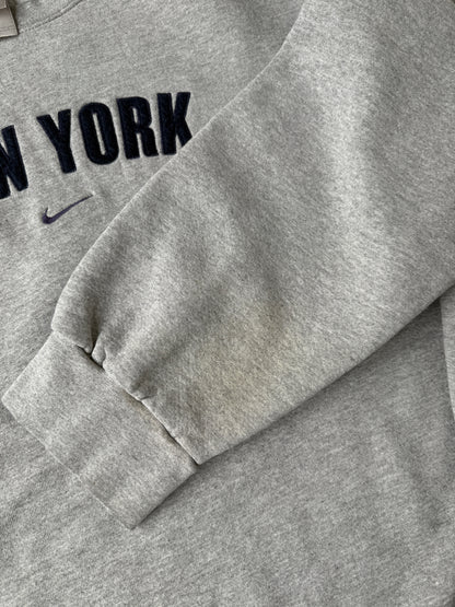 New York Yankees Nike Sweatshirt Y2K - Medium / Large