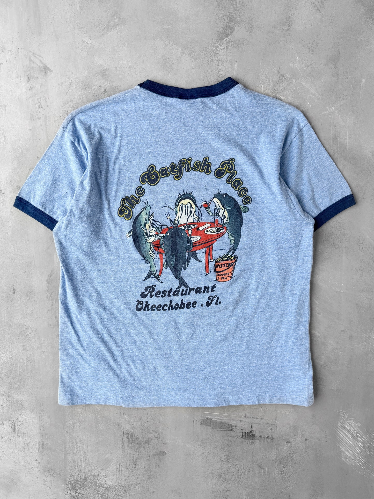 The Catfish Place T-Shirt 80's - Large