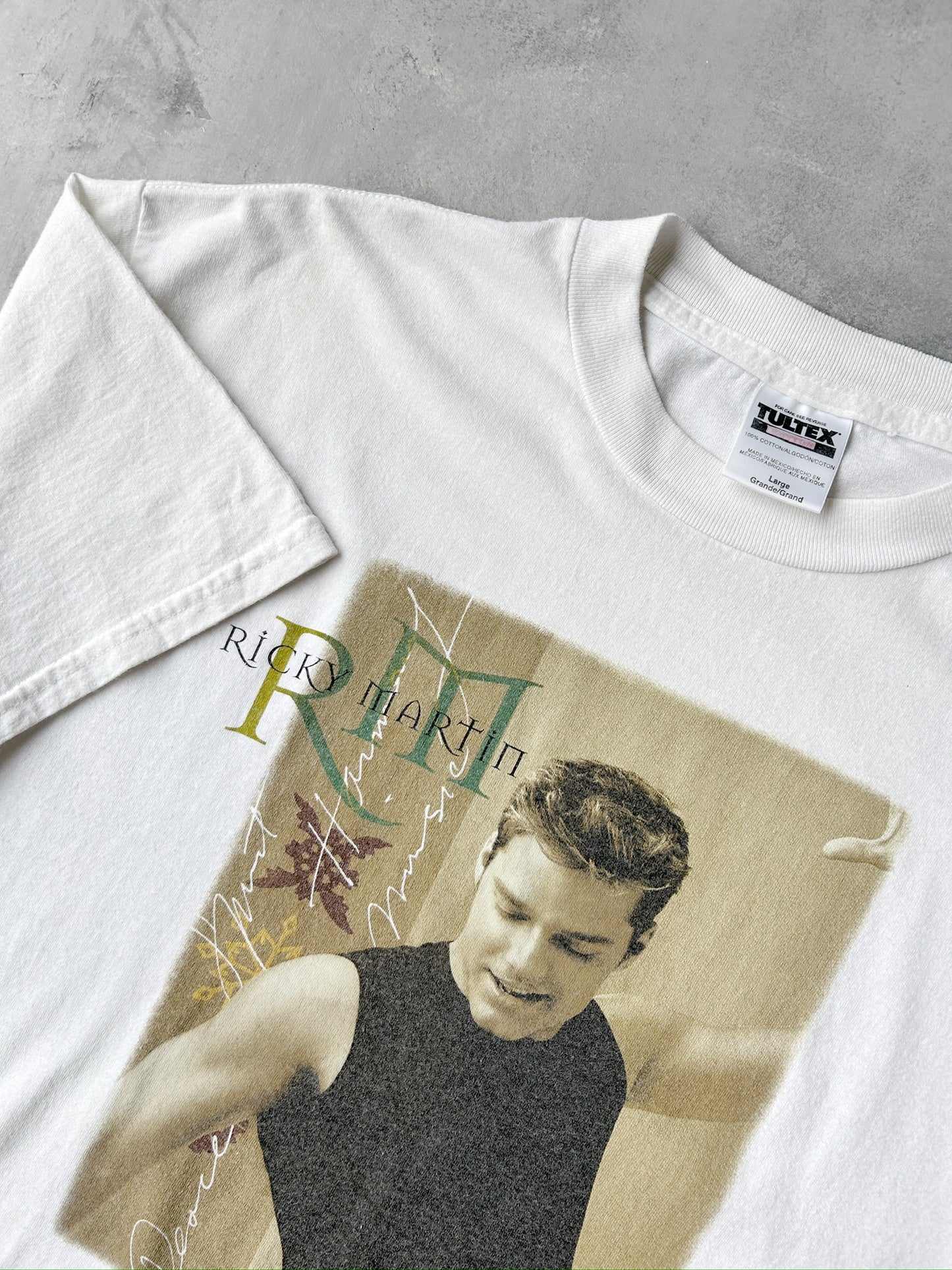 Ricky Martin Tour T-Shirt '00 - Large