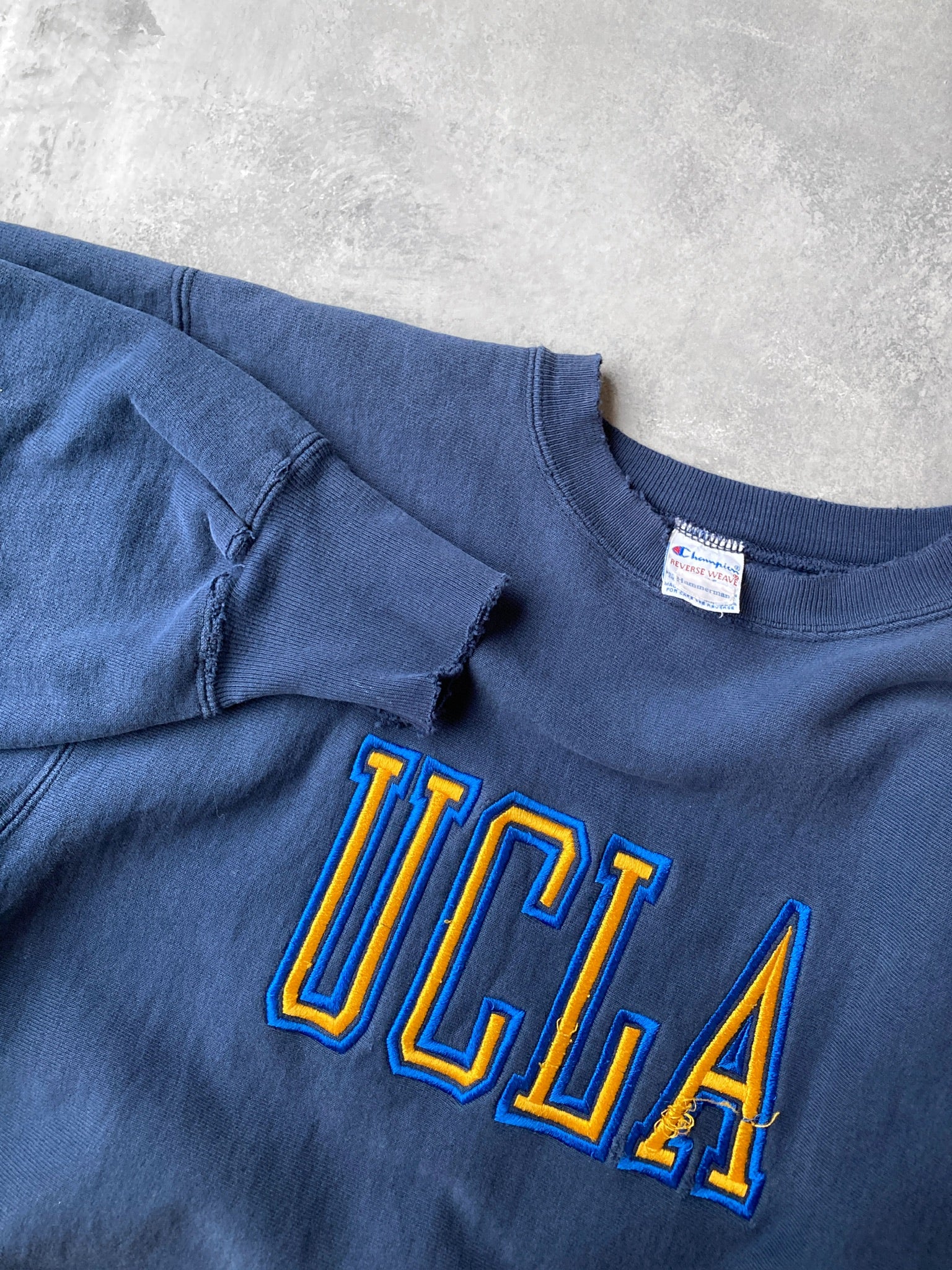 UCLA Reverse Weave Sweatshirt 90's - Large – Lot 1 Vintage