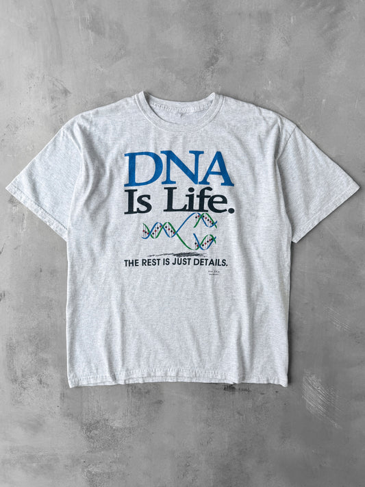 DNA is Life T-Shirt 00's - XL