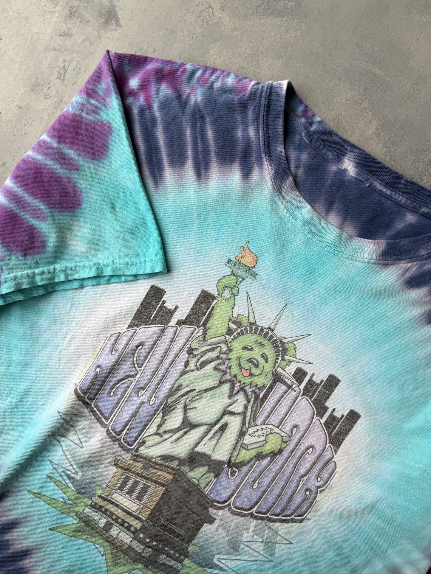 NYC Grateful Dead T-Shirt '02 - Large