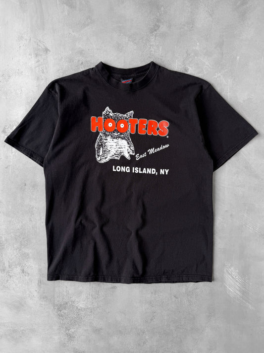 Hooters Long Island T-Shirt 90's - XL