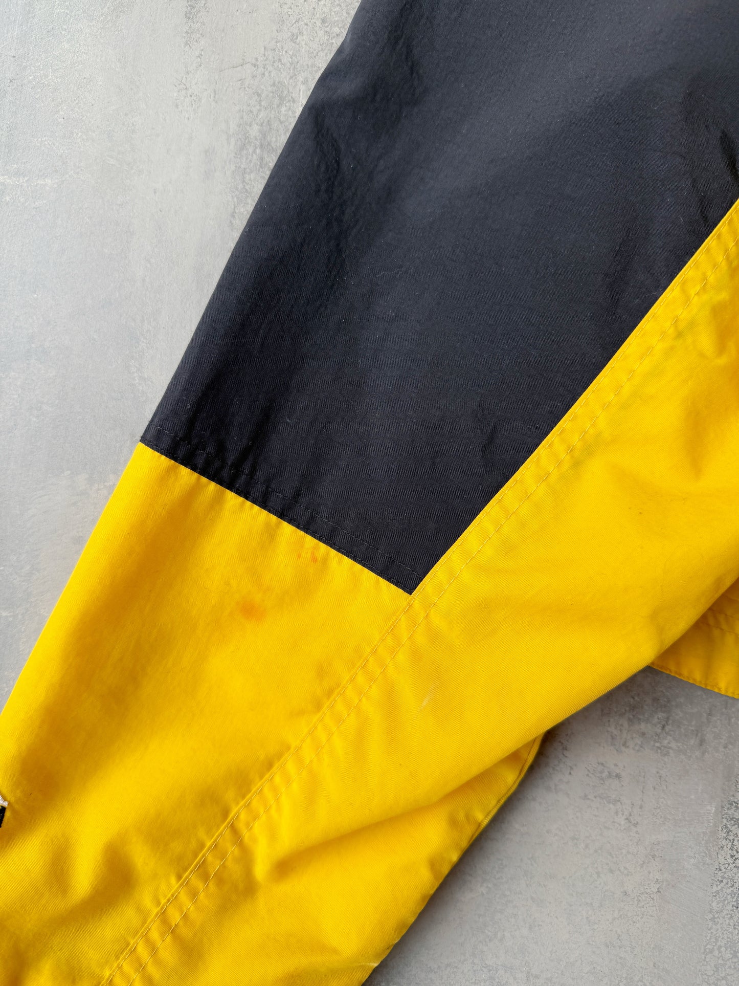 Yellow and Black Pullover Jacket 90's - XL