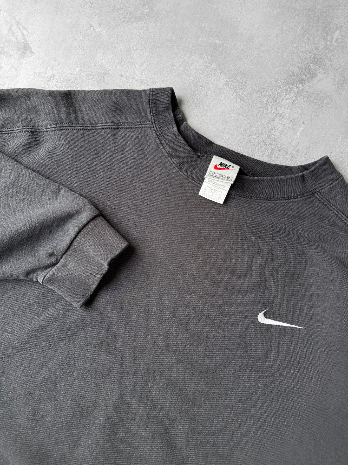 Black Nike Essential Sweatshirt 90's - XXL