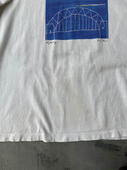 Sydney, Australia T-Shirt Y2K - Large