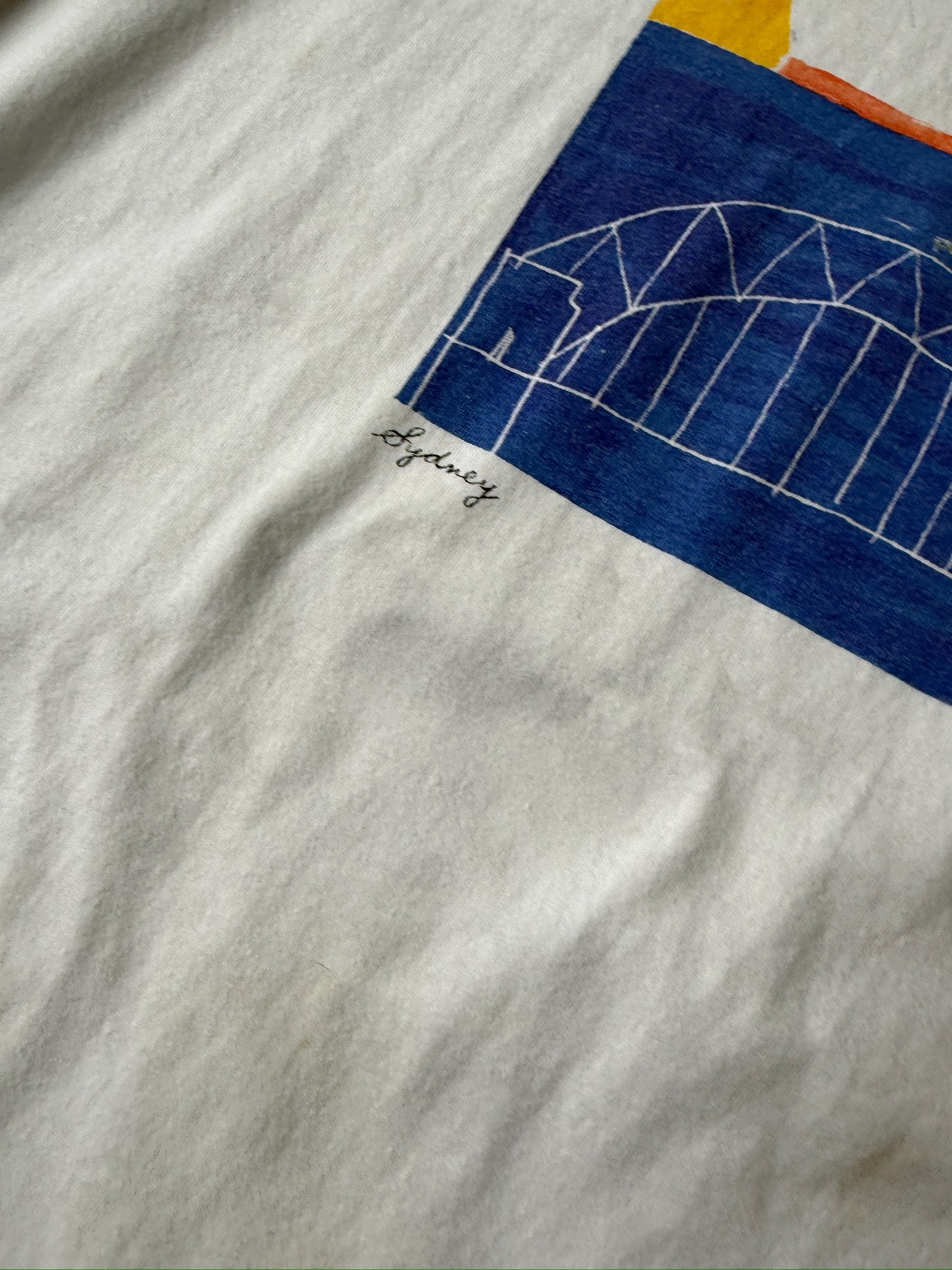 Sydney, Australia T-Shirt Y2K - Large