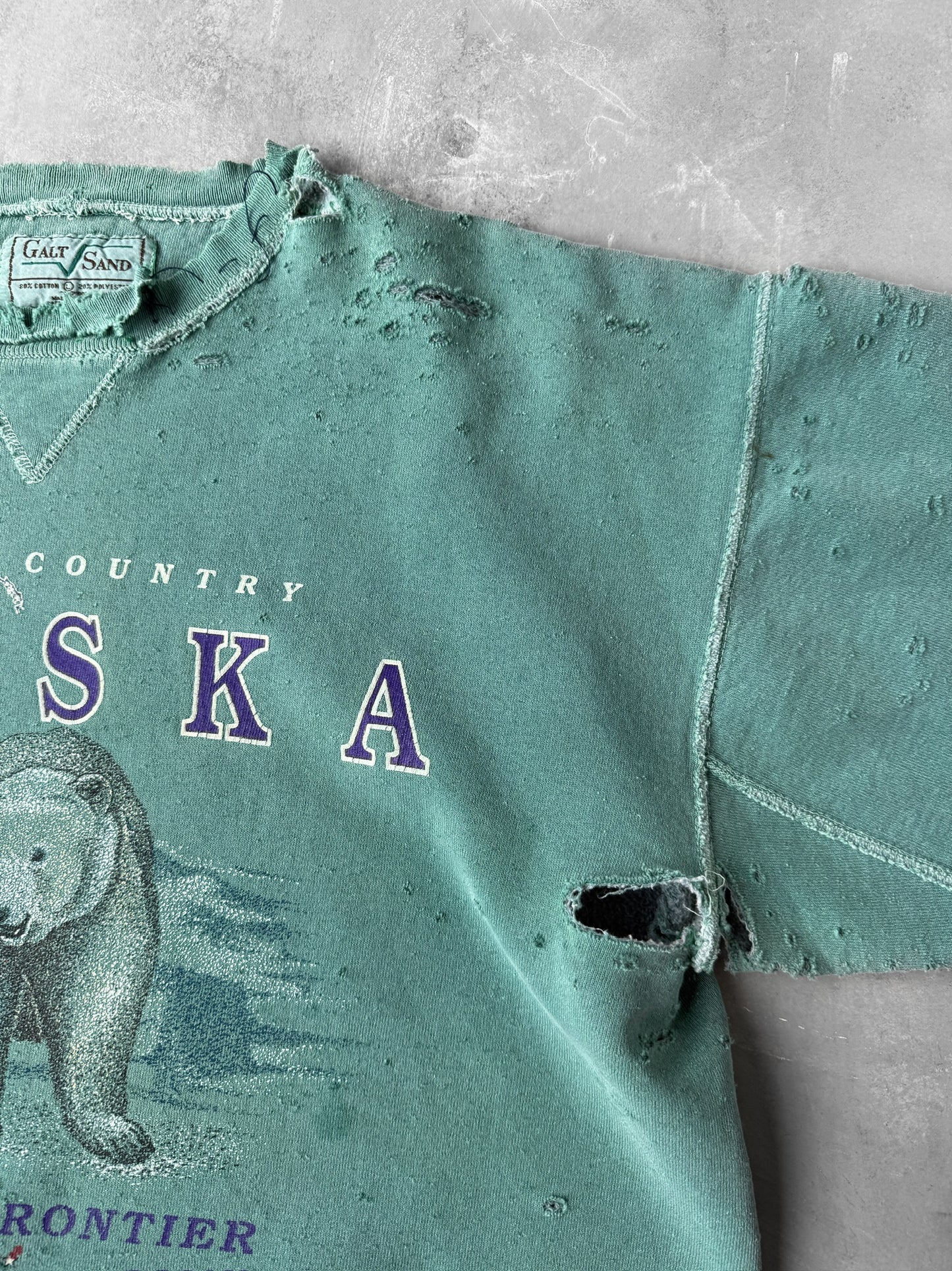 Thrashed Alaska Sweatshirt 90's - Large