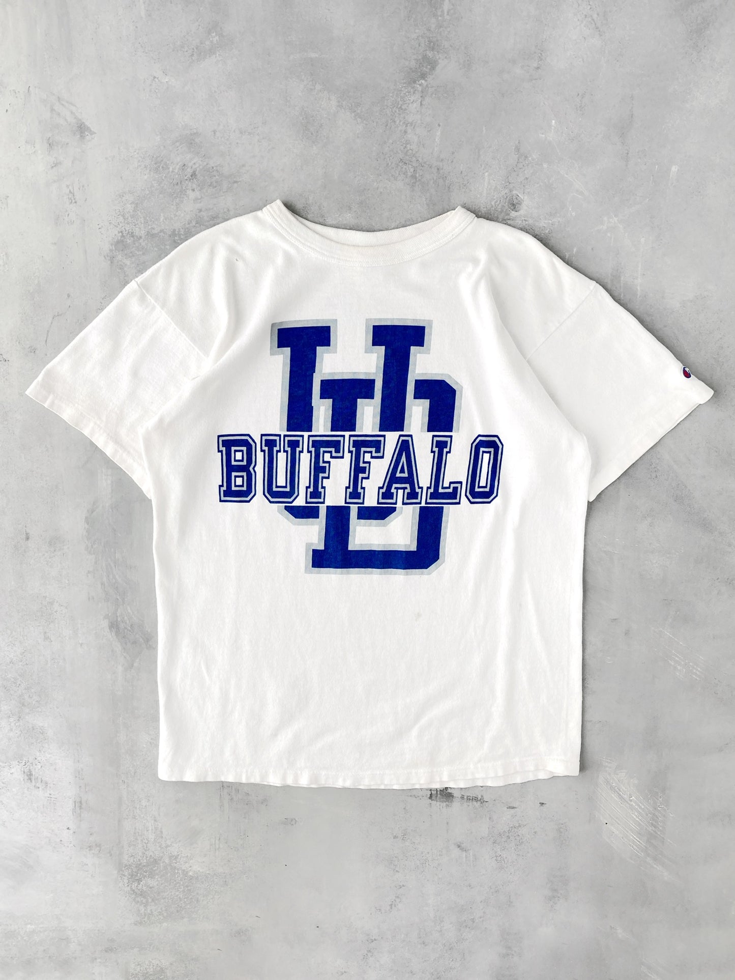 University of Buffalo Champion T-Shirt 80's - Large