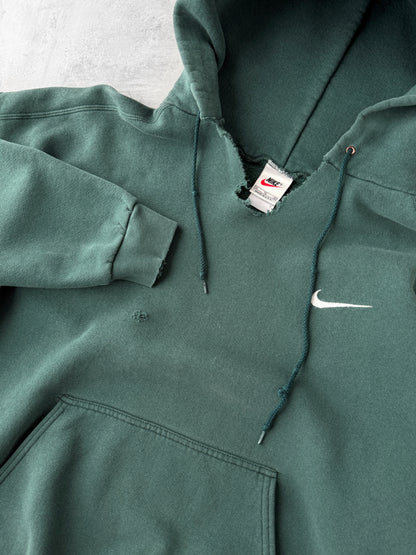 Distressed Nike Essential Hoodie 90's - XL