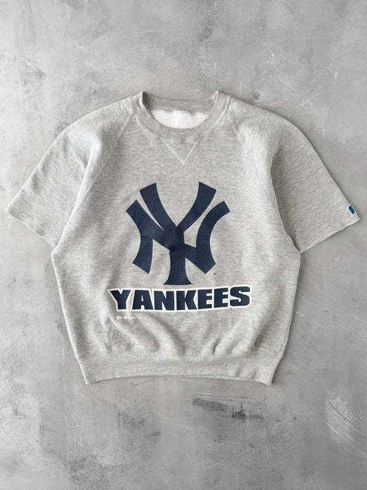 New York Yankees Short Sleeved Sweatshirt '98 - Large