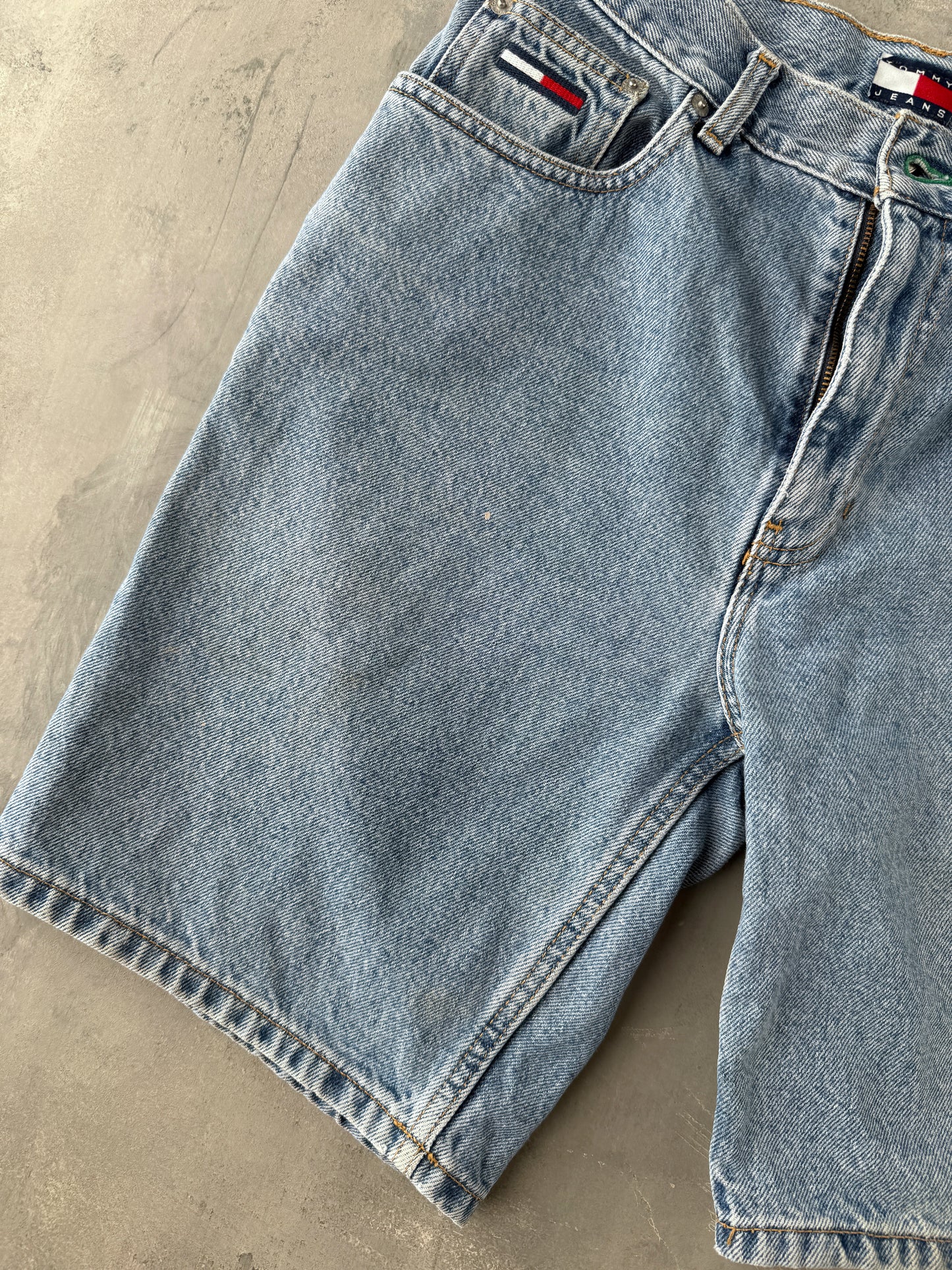 Tommy Hilfiger Jean Shorts 90's - Size 28