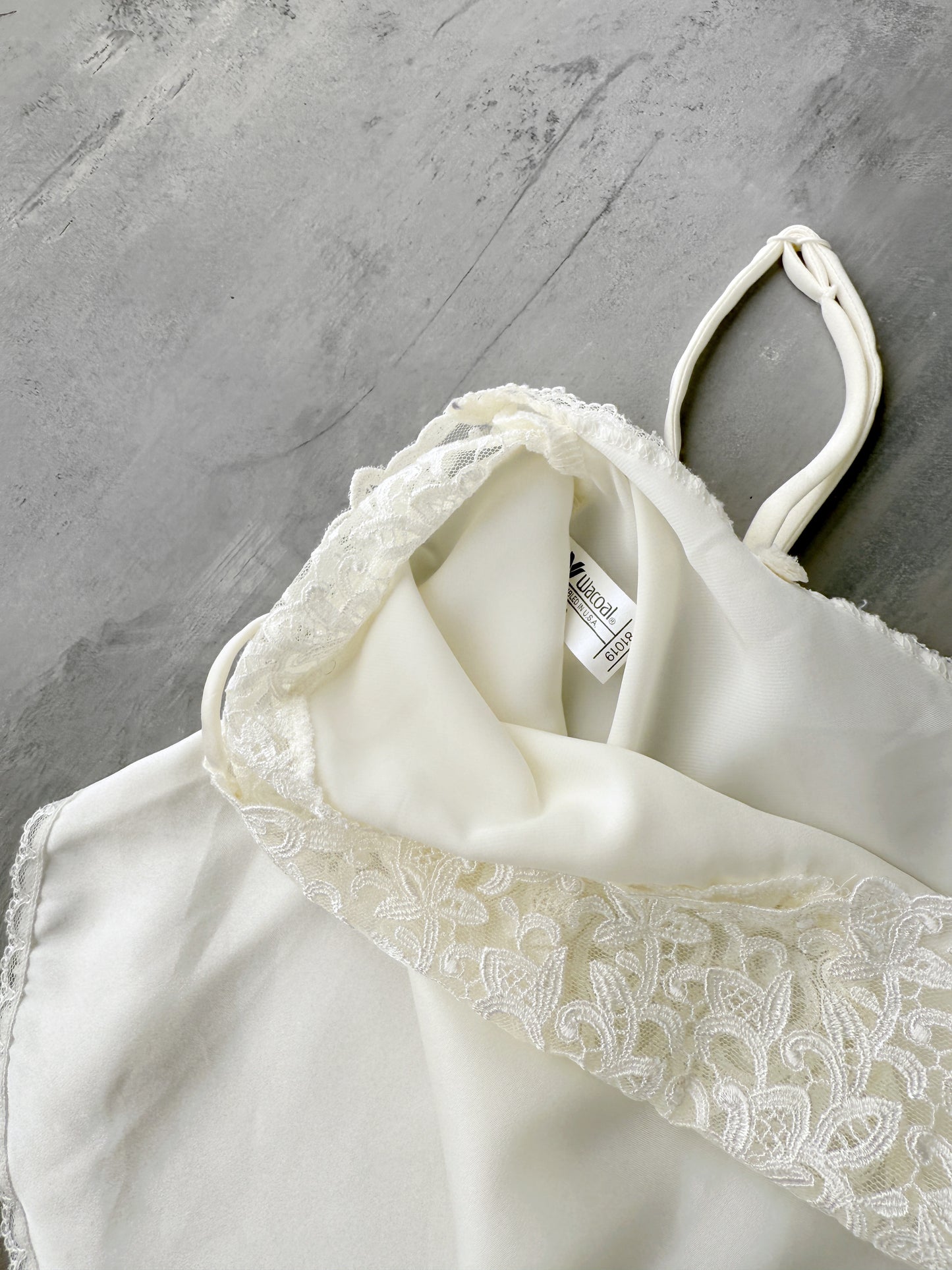 Illusion Neckline Satin and Lace Cami 00's - Small