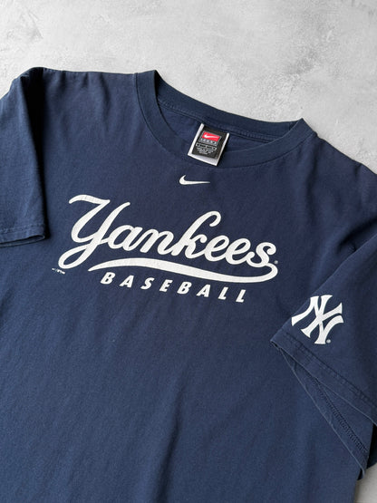 New York Yankees Nike T-Shirt '02 - Large