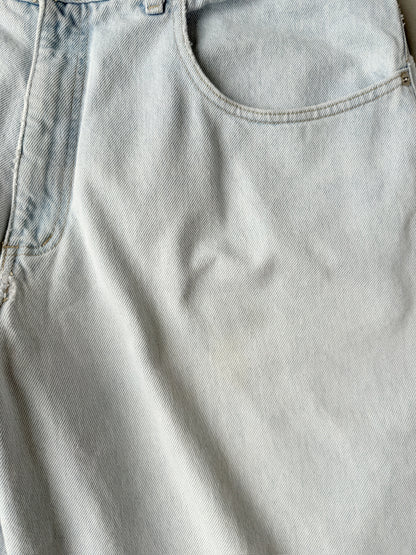 Guess Light Wash Jean Shorts 90's - Size 38