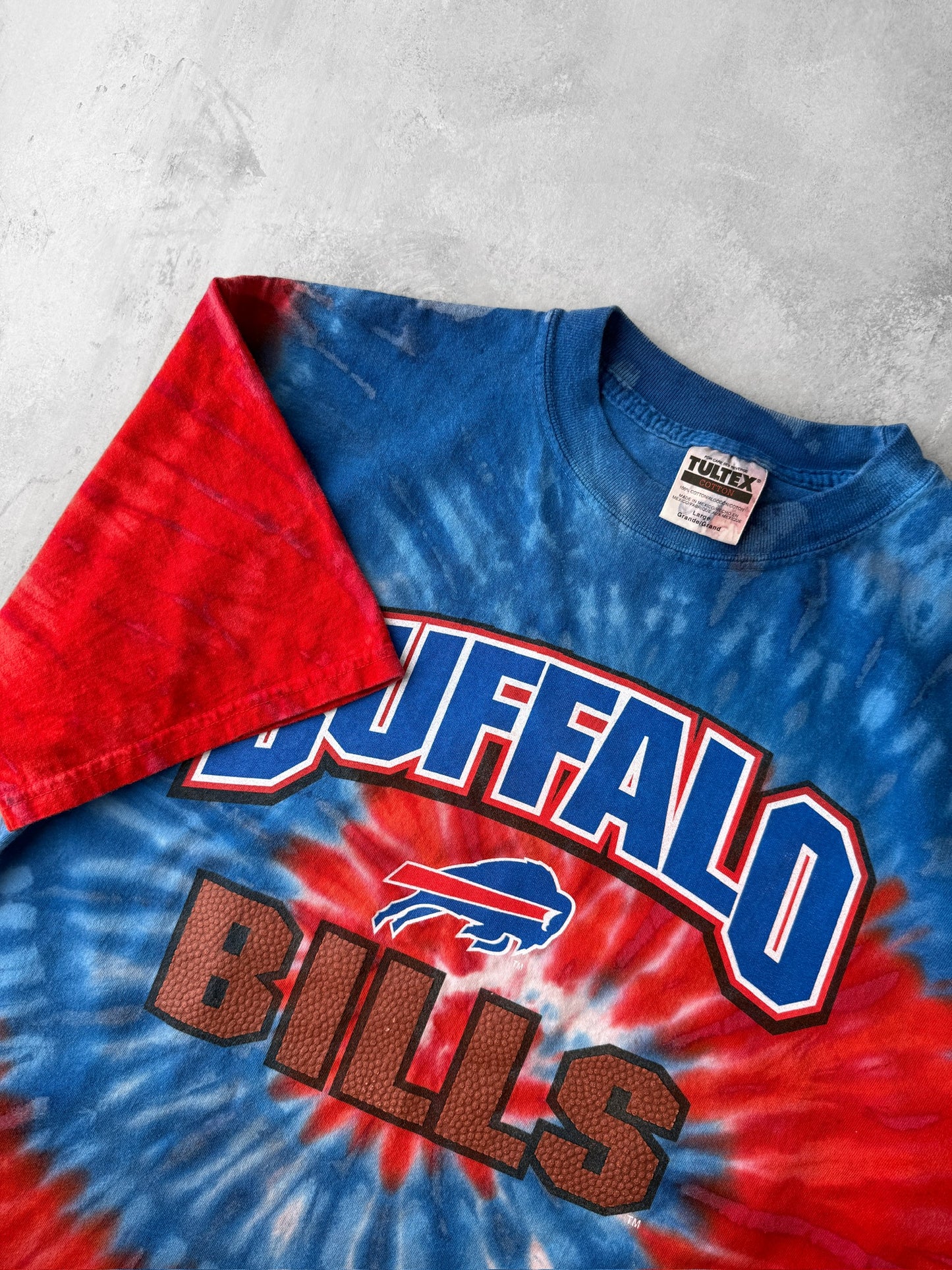Buffalo Bills Tie-Dye T-Shirt Y2K - Large