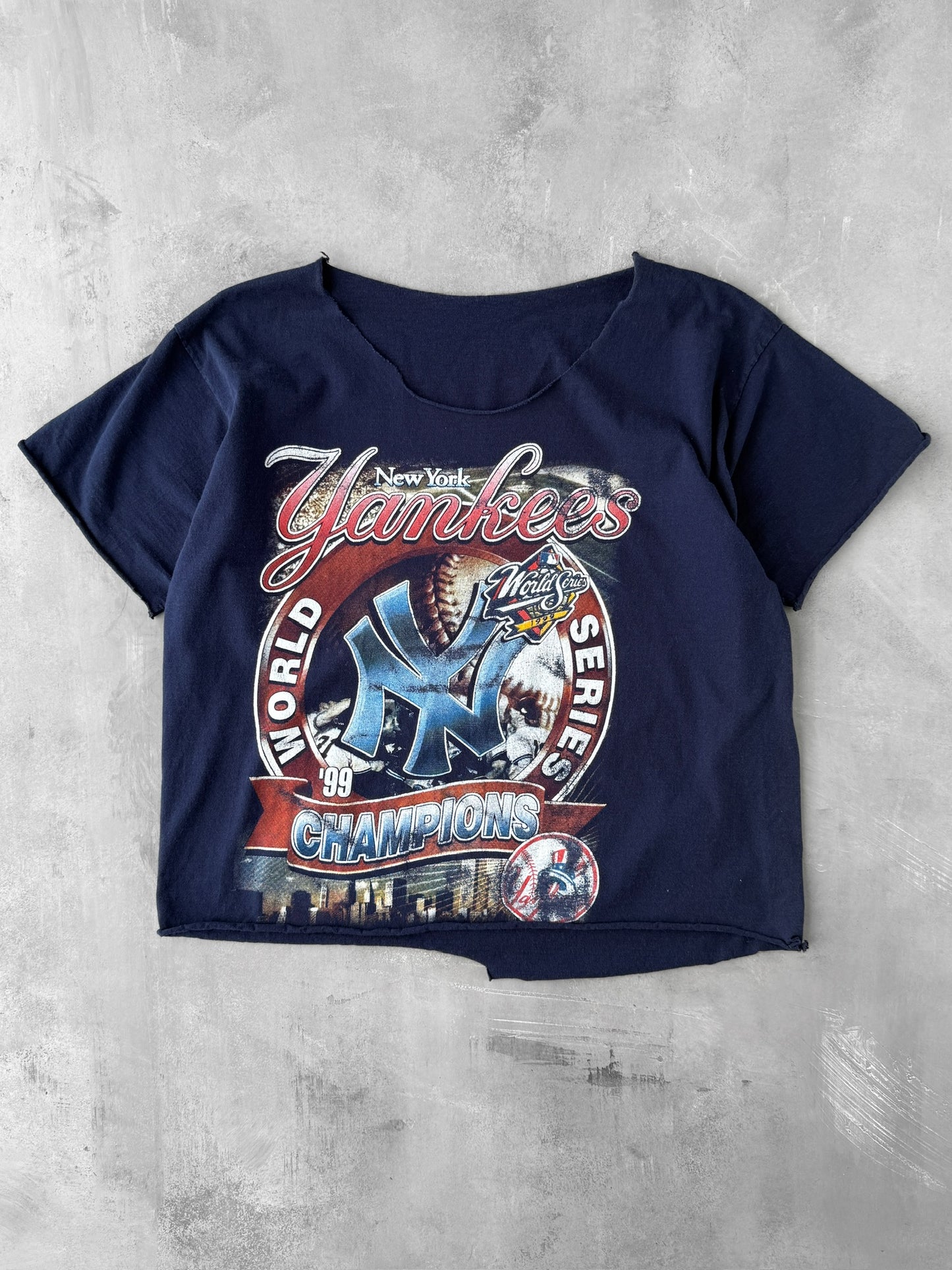 Chopped New York Yankees T-Shirt '99 - Large
