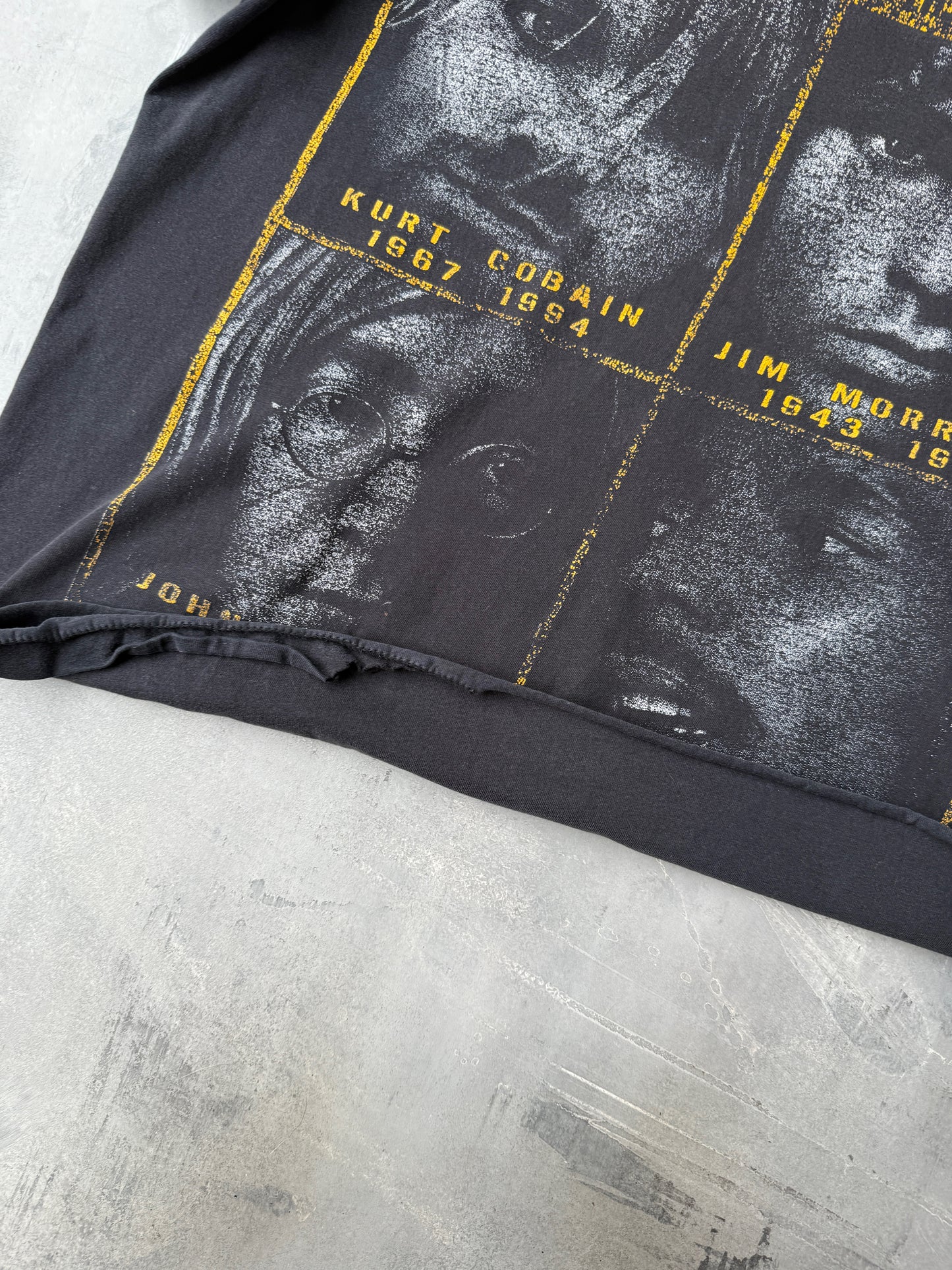 Commemorative Musicians T-Shirt 90's - Large