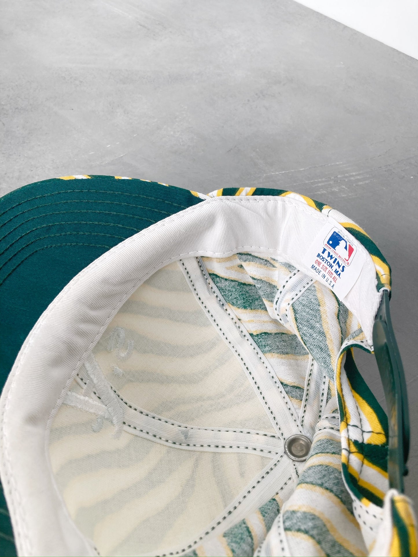 Oakland A's Hat 90's