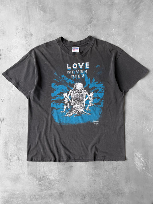 Love Never Dies T-Shirt '91 - XL