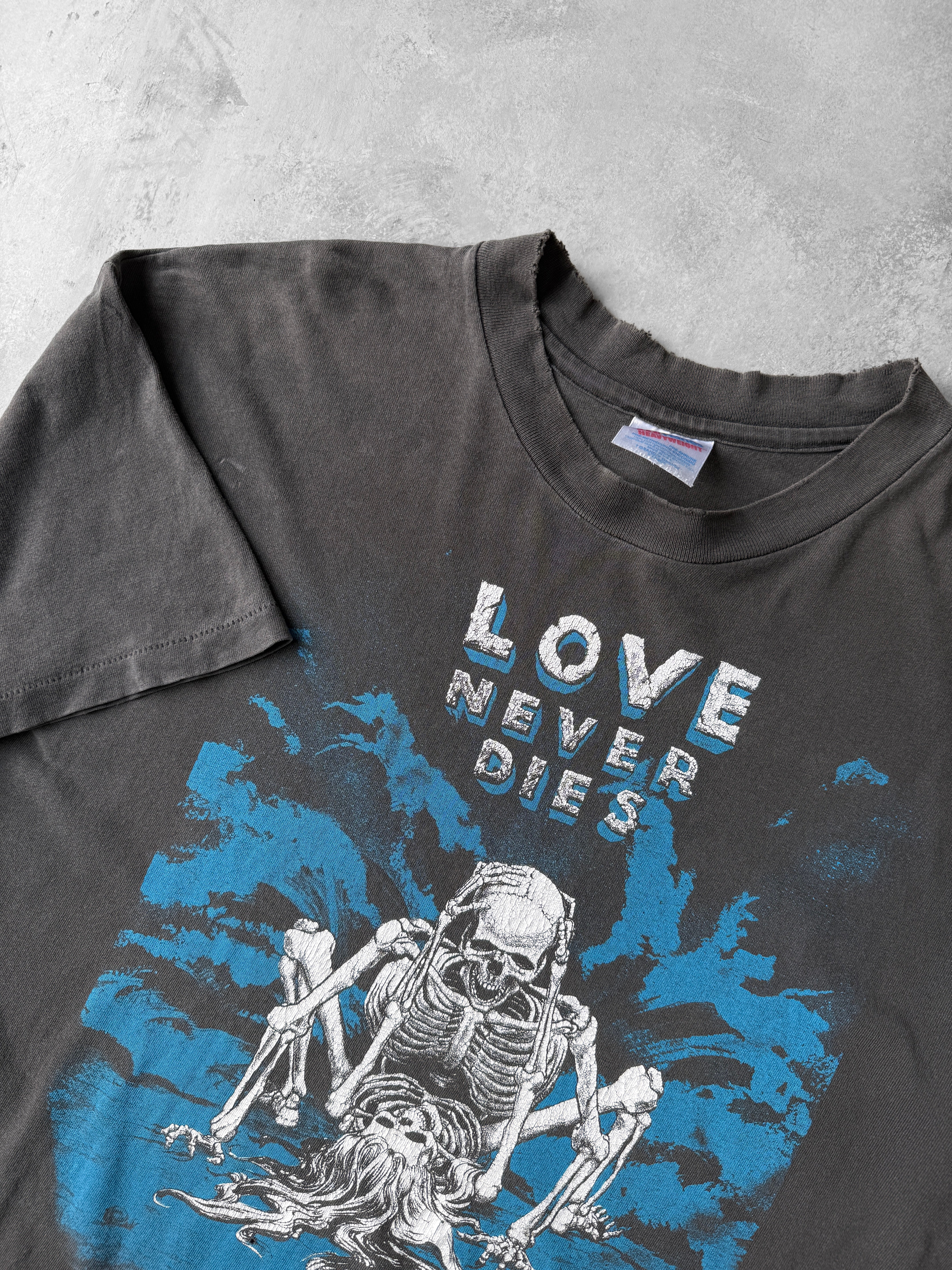 Love Never Dies T-Shirt '91 - XL – Lot 1 Vintage