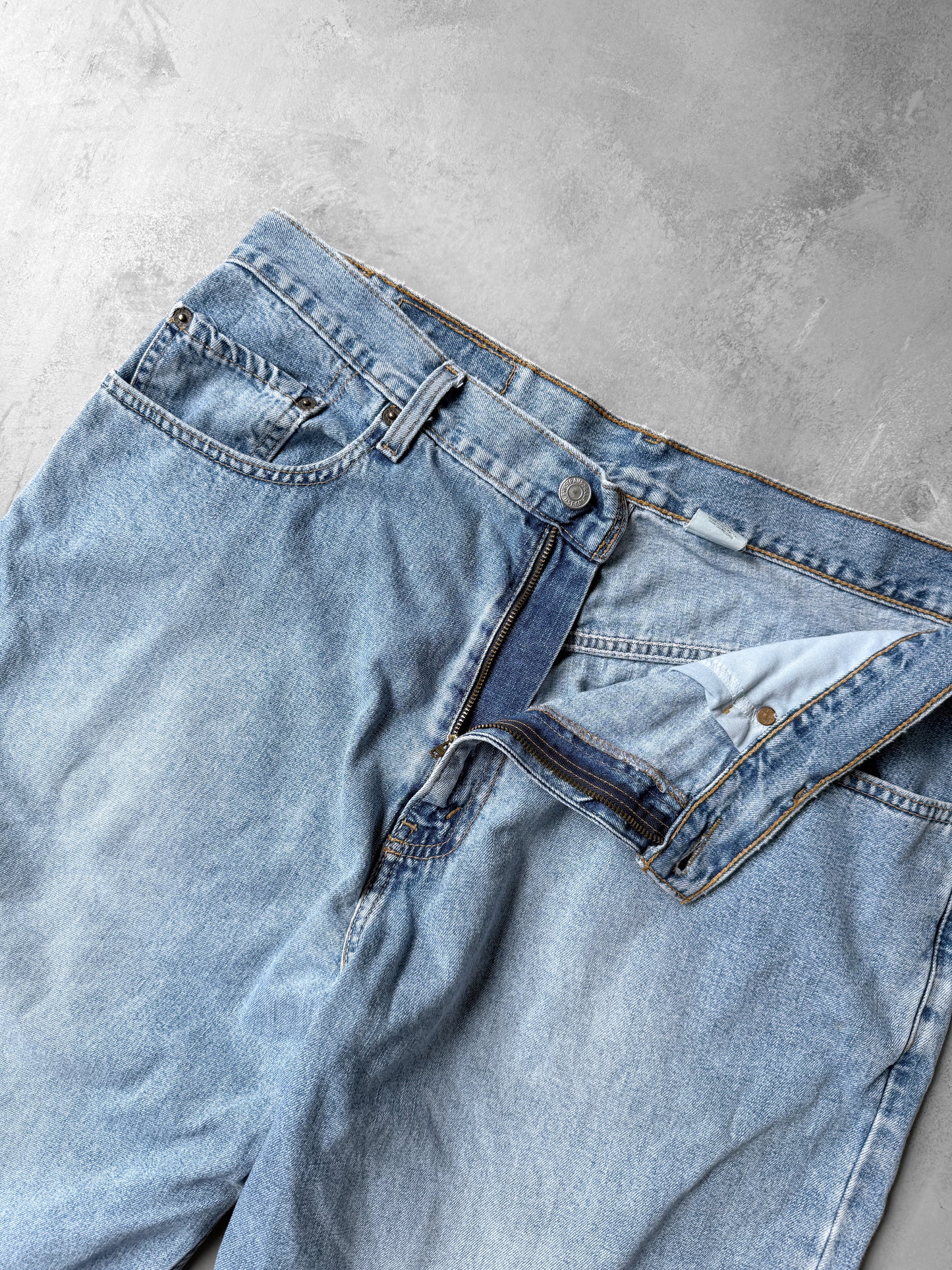 Levi's Jean Shorts '01 - Size 34