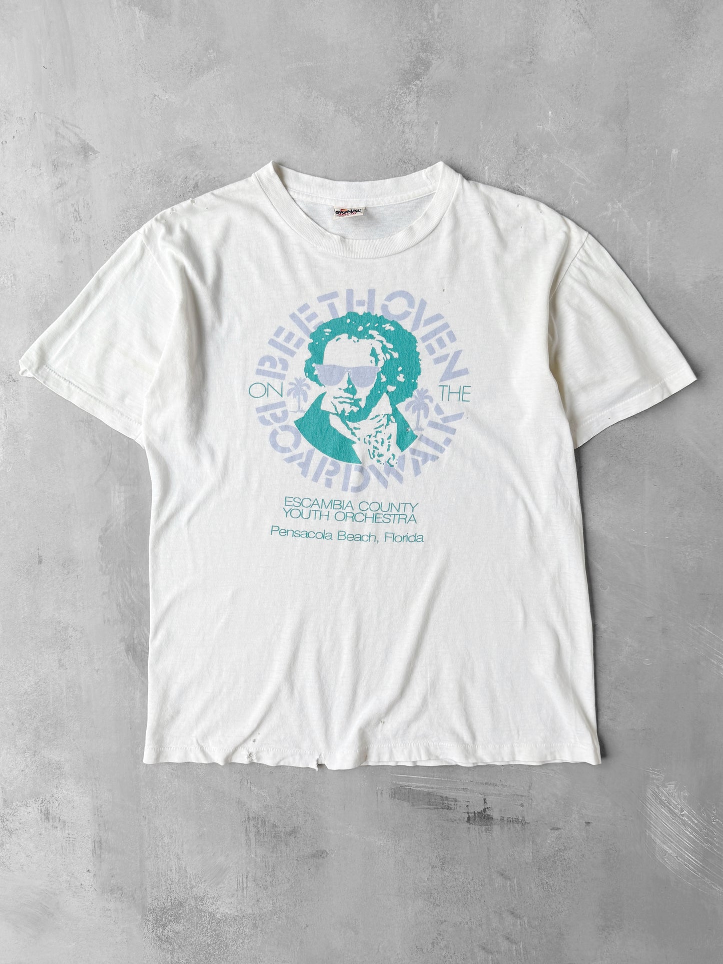 Beethoven on the Boardwalk T-Shirt 90's - Medium