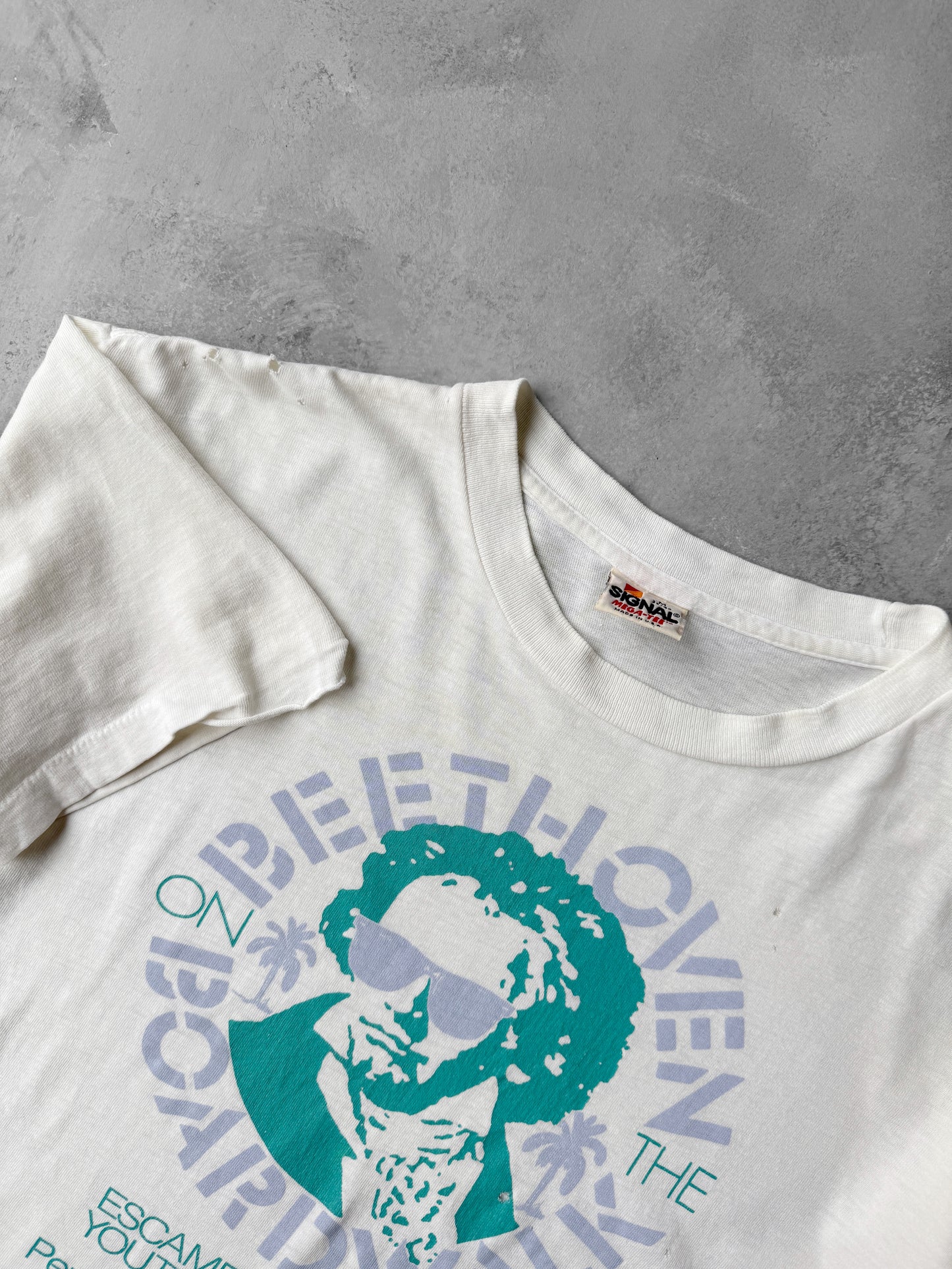 Beethoven on the Boardwalk T-Shirt 90's - Medium