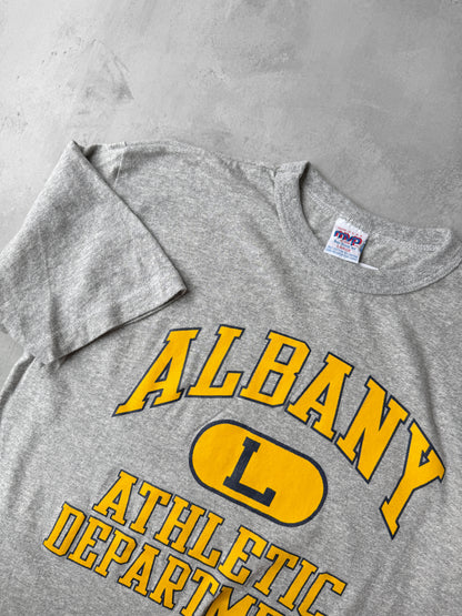 University At Albany Athletics T-Shirt 90's - Large